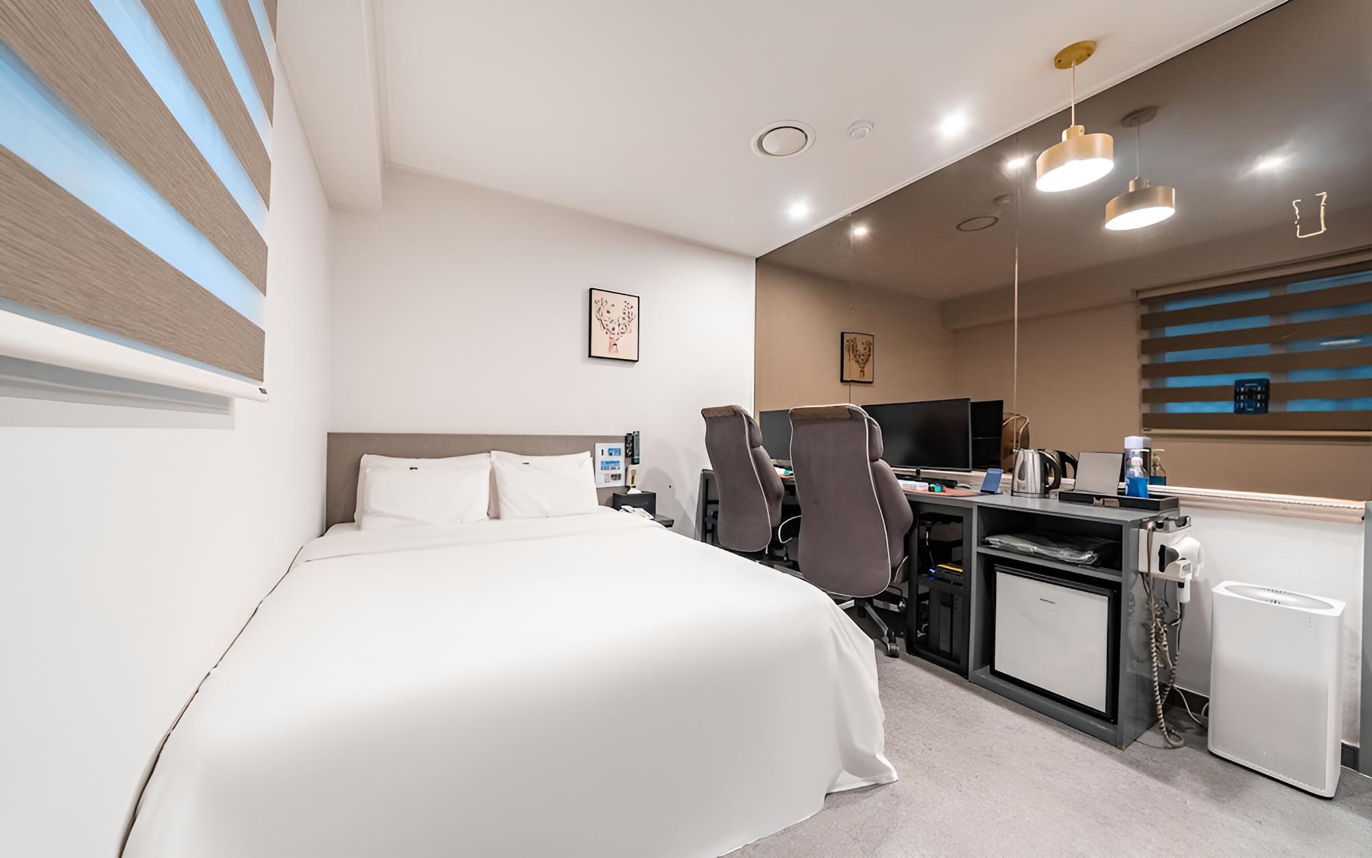 Room (Standard Coule PC - GTX1060 (Walkie S)