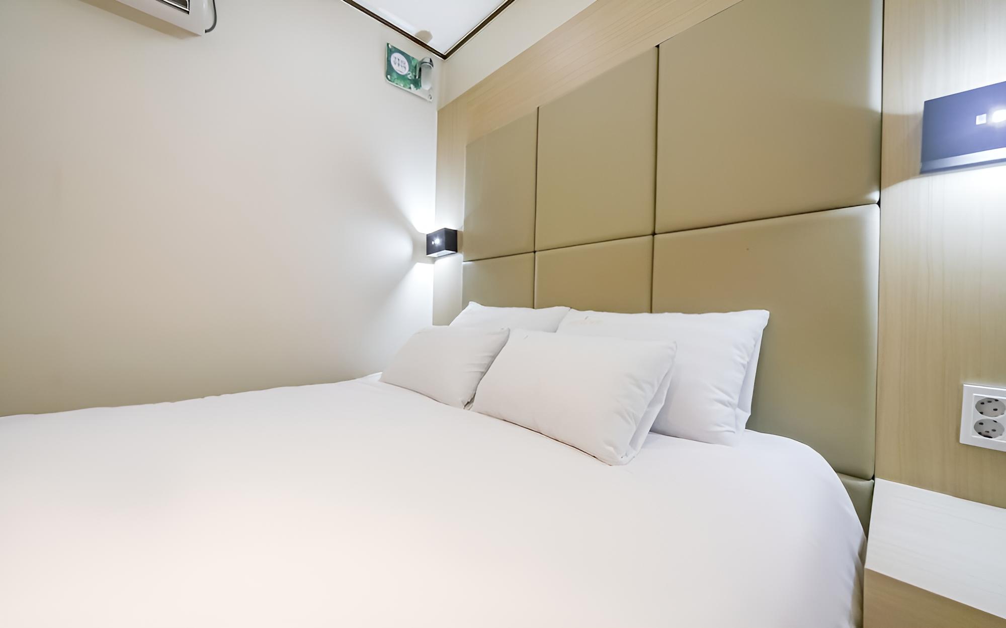 Room (Business Standard (Double Bed Hotel B) - Photo 5
