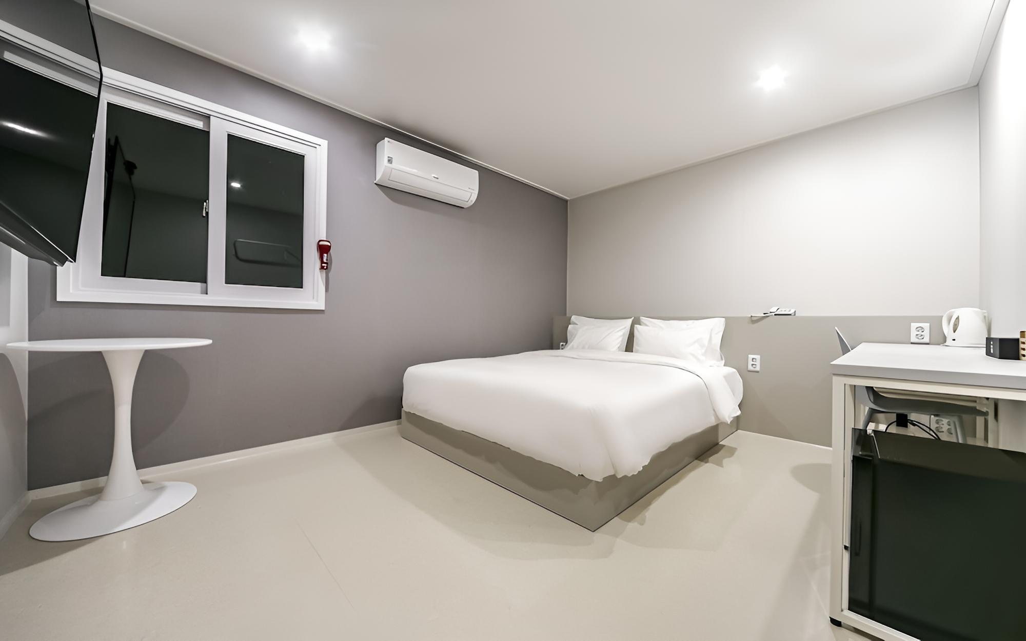 Room (General rooms (net available for Netf)
