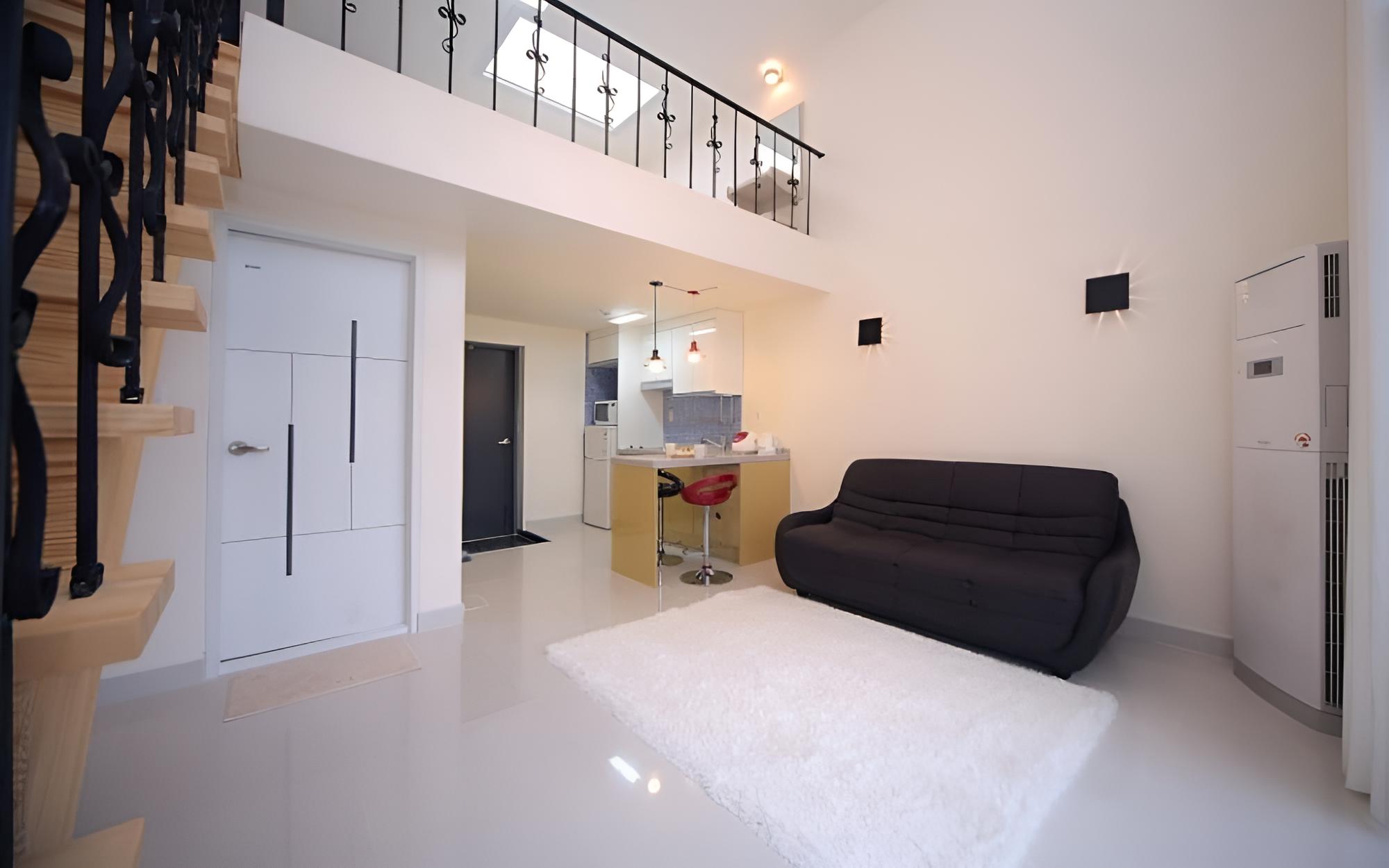 Room (Ken (Spa Duplex))