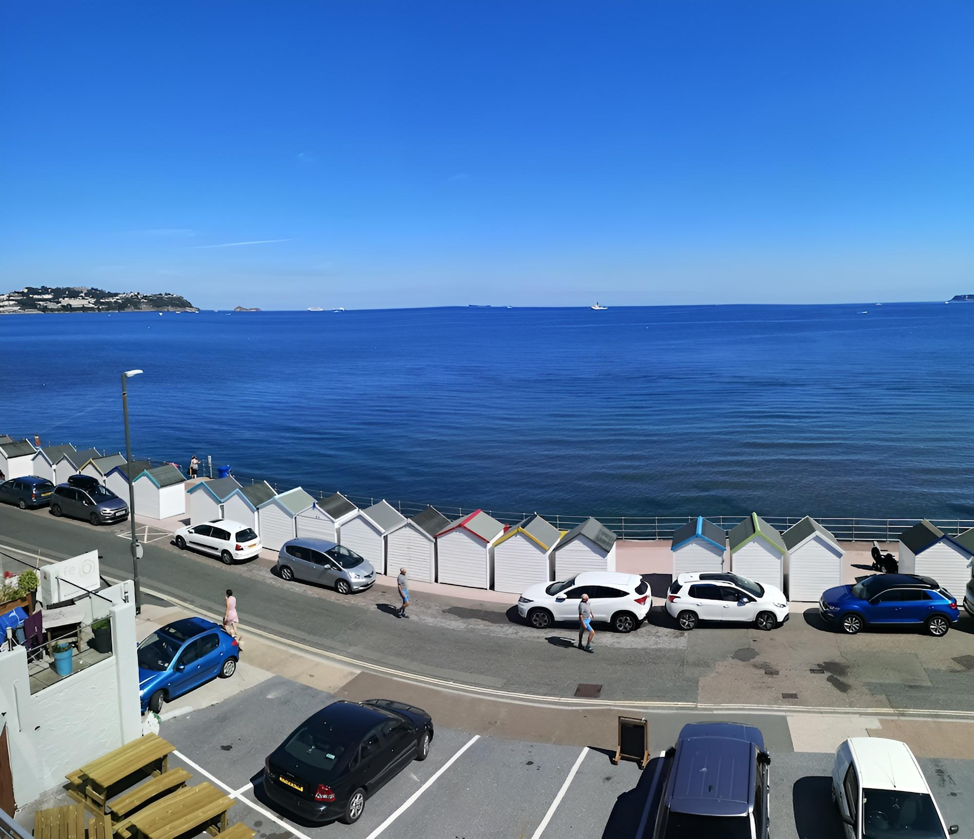 Double Room (with Sea View)