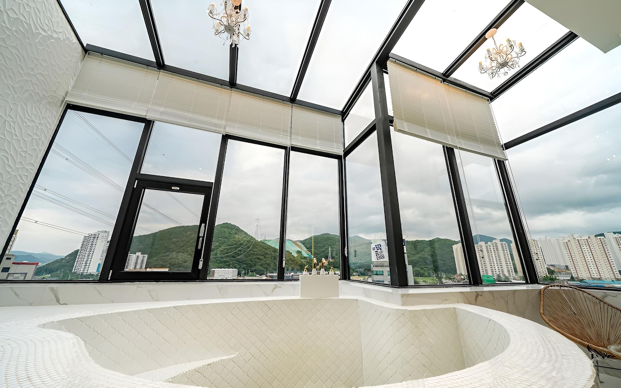 Room (Party Room-Terrace Pool Villa (Random) - Photo 6