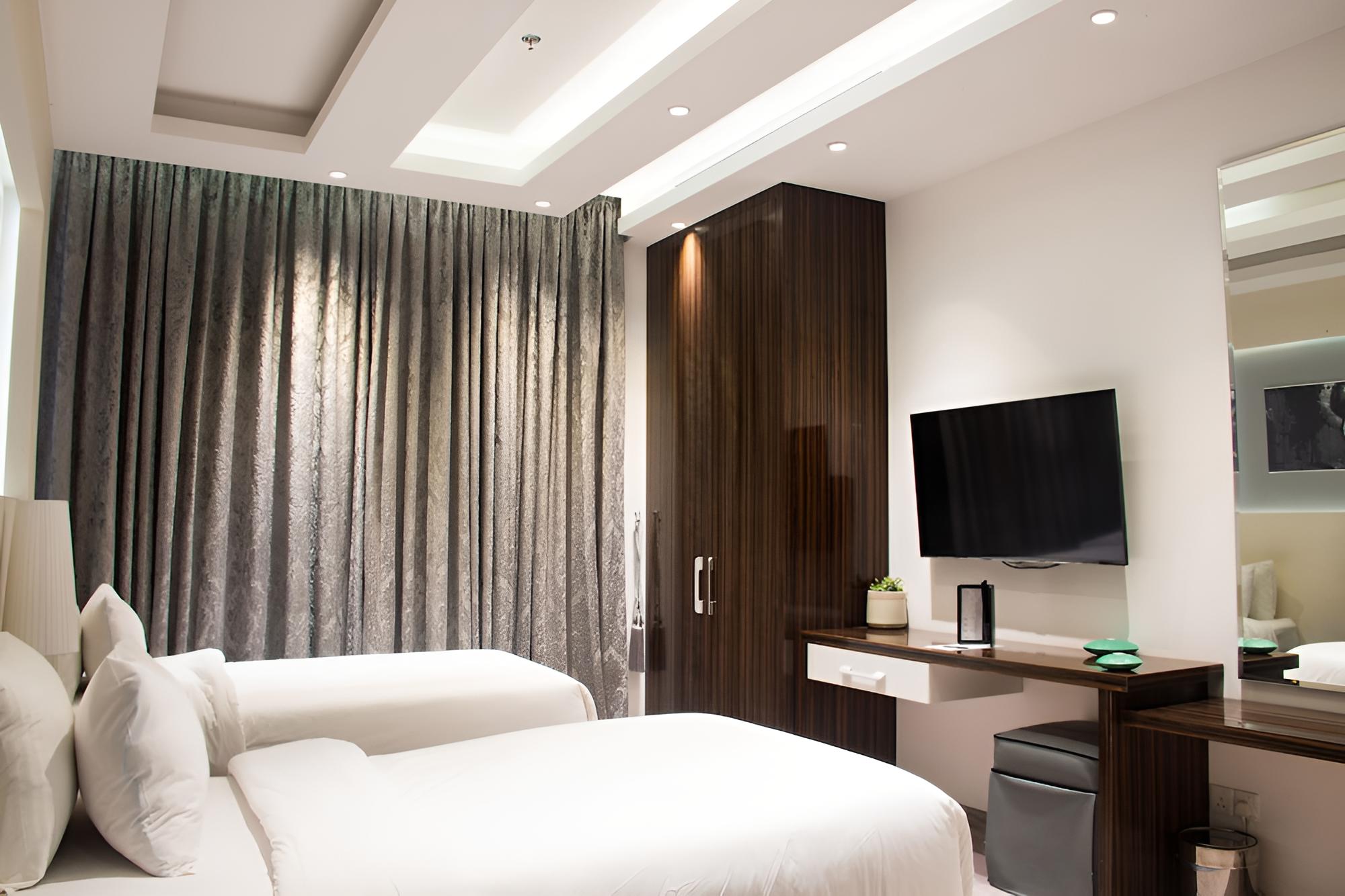 Studio, 2 Twin Beds