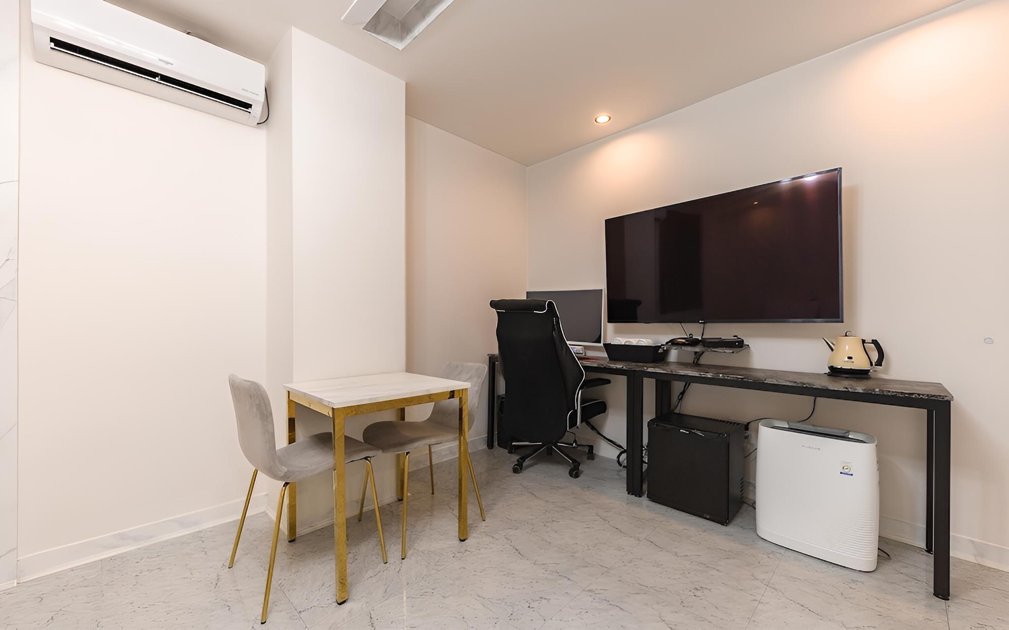 Room (Business Deluxe (LG Styler/Korean Bre) - Photo 5
