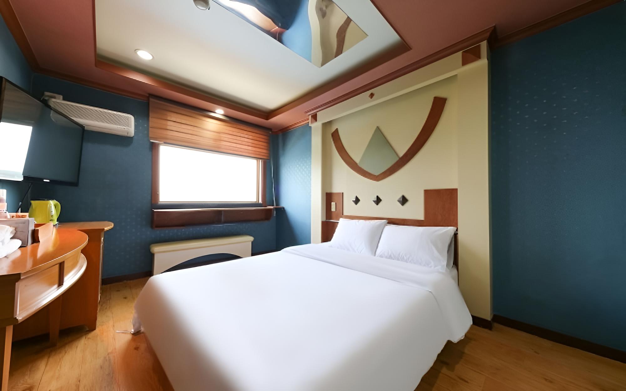 Room (Standard Room A (bed))
