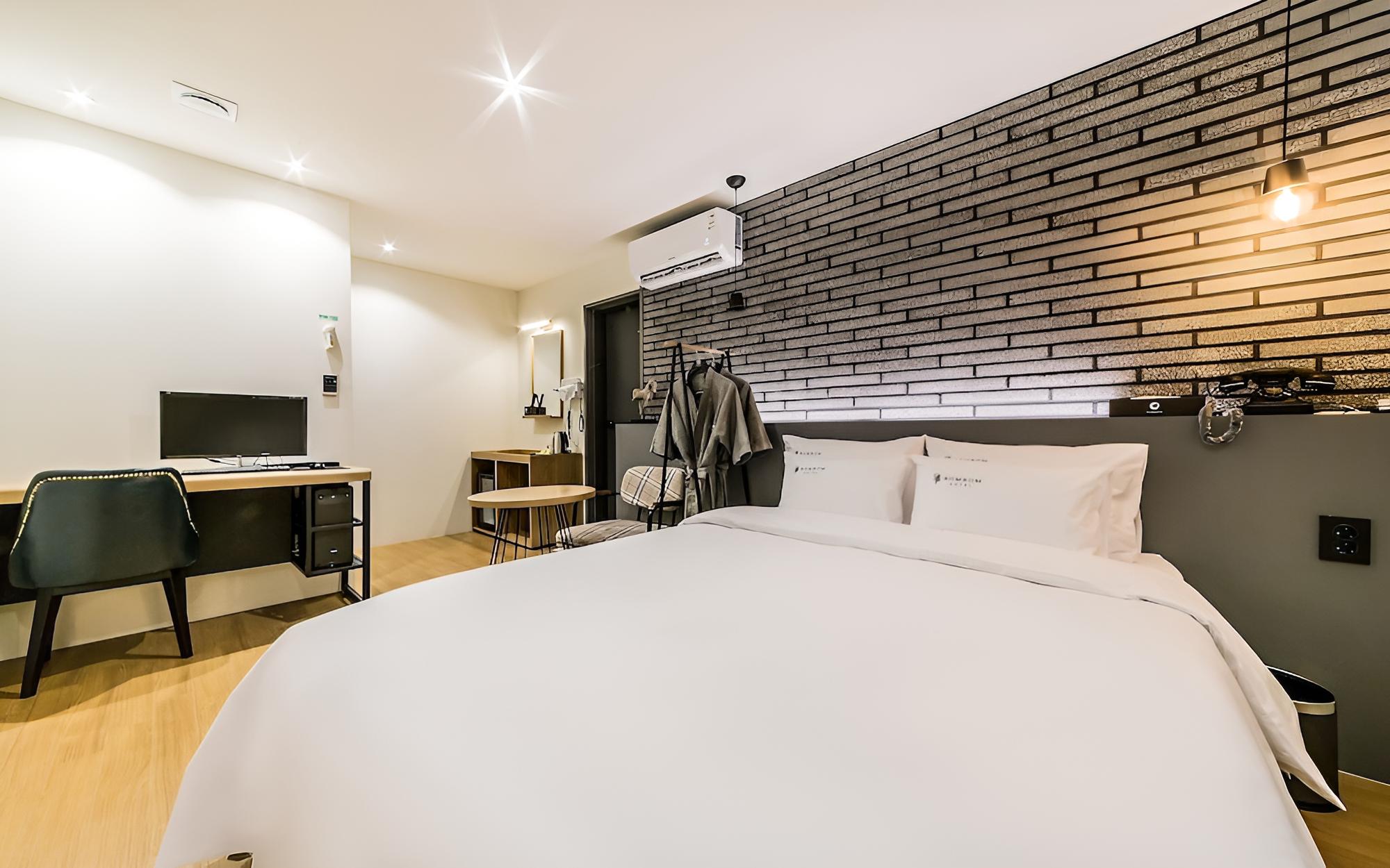 Room (Terrace) - Photo 2