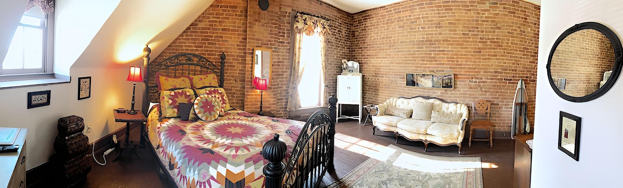 Greer Room photo 1