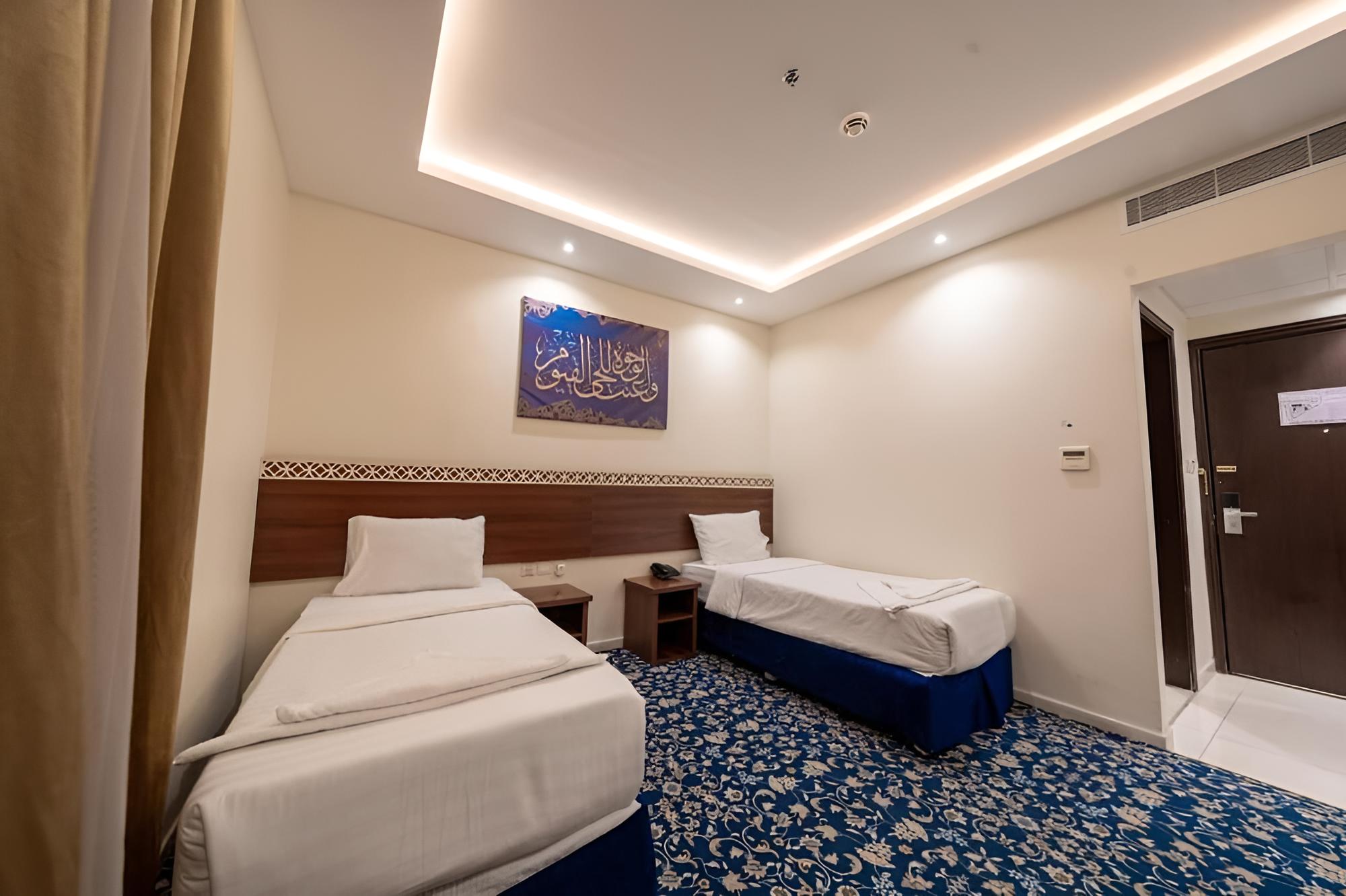 Basic Twin Room