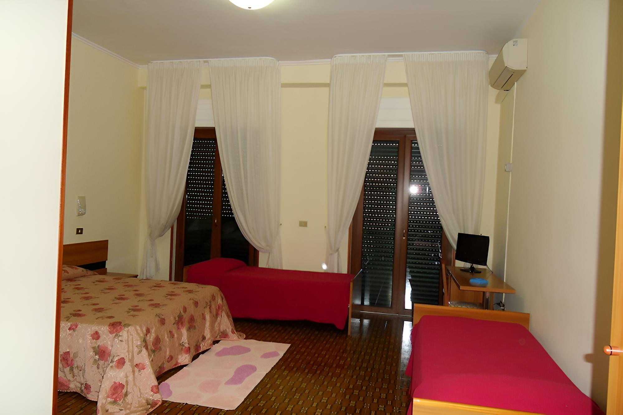 Quadruple Room photo 1