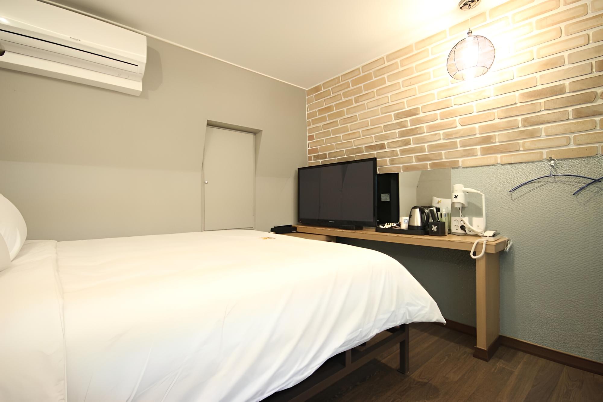 Room (Standard)