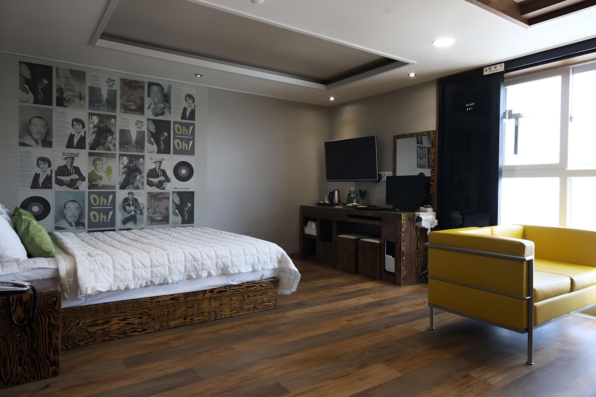 Room (Special Room) - Photo 6