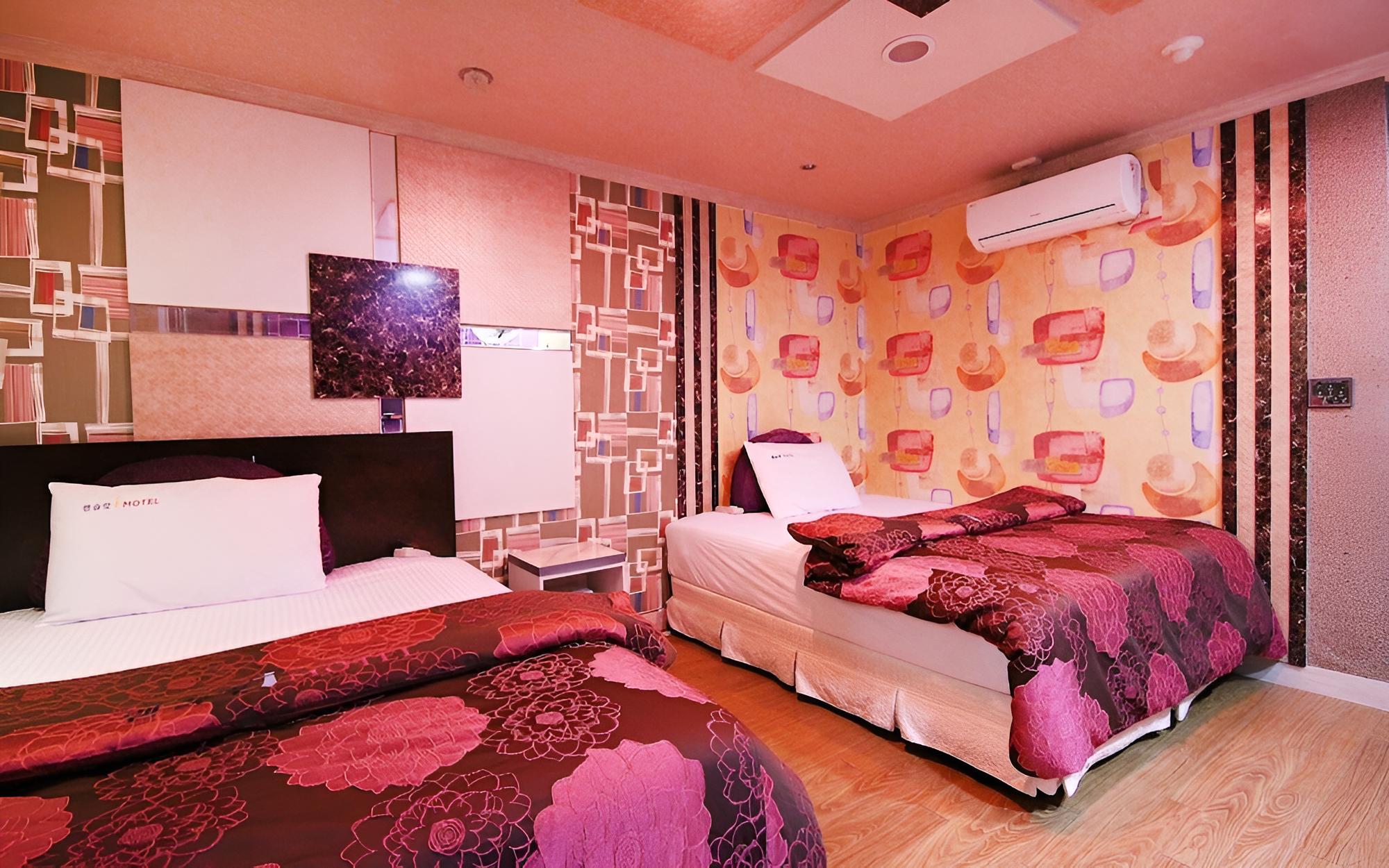 Room (Twin (PC/bathtub/100% disinfection/go) - Photo 4