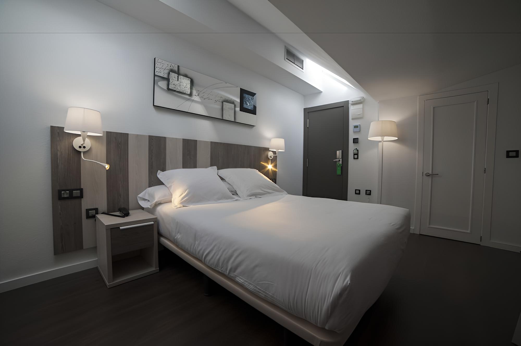 Economy Double Room (ground floor) photo 1