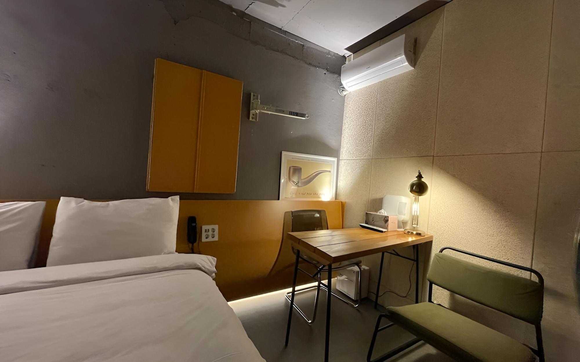 Room (Triangle - Early Check-In (2 American) - Photo 7