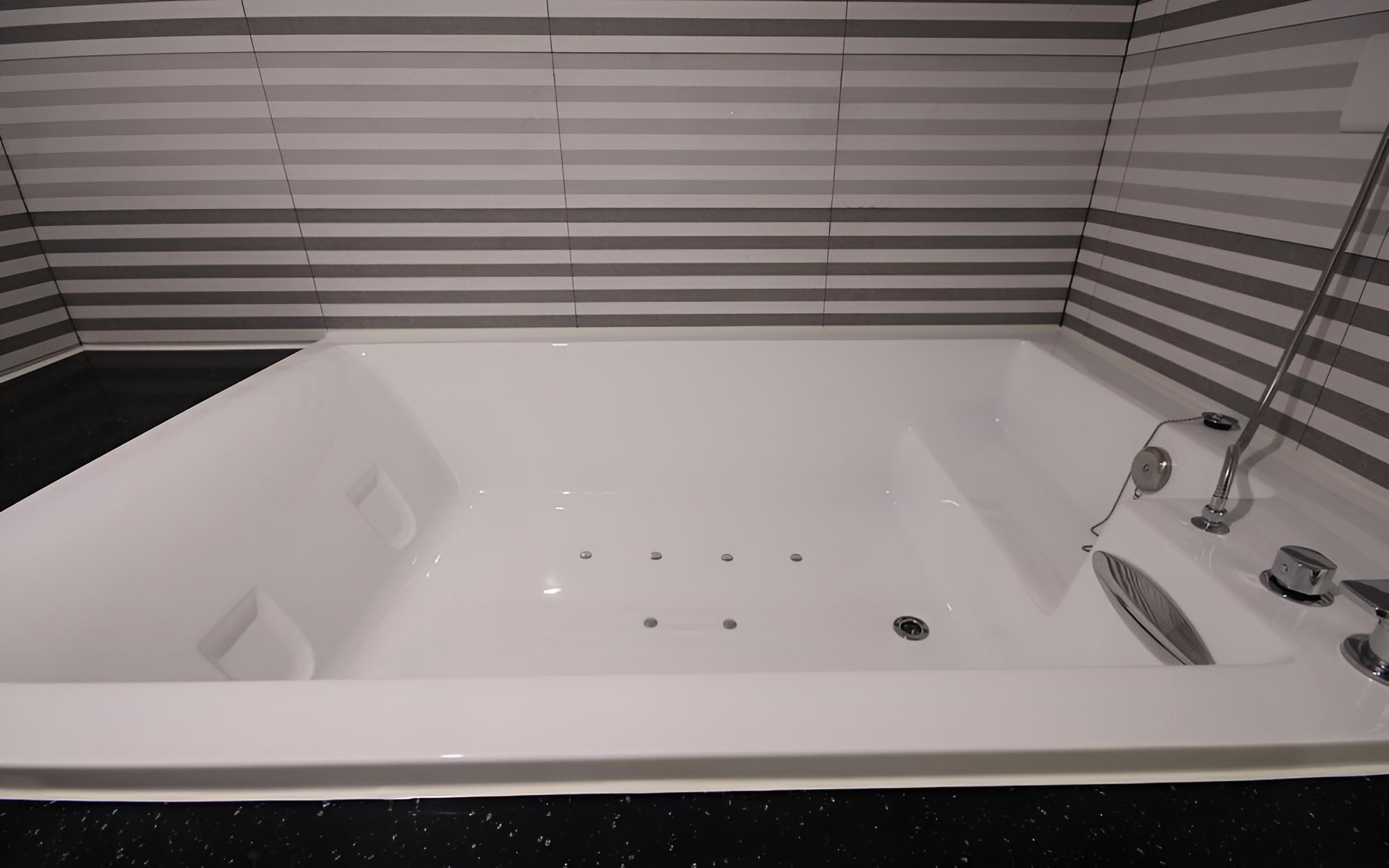 Room (VIP Ocean A - Karaoke (2PCs ocean vie)