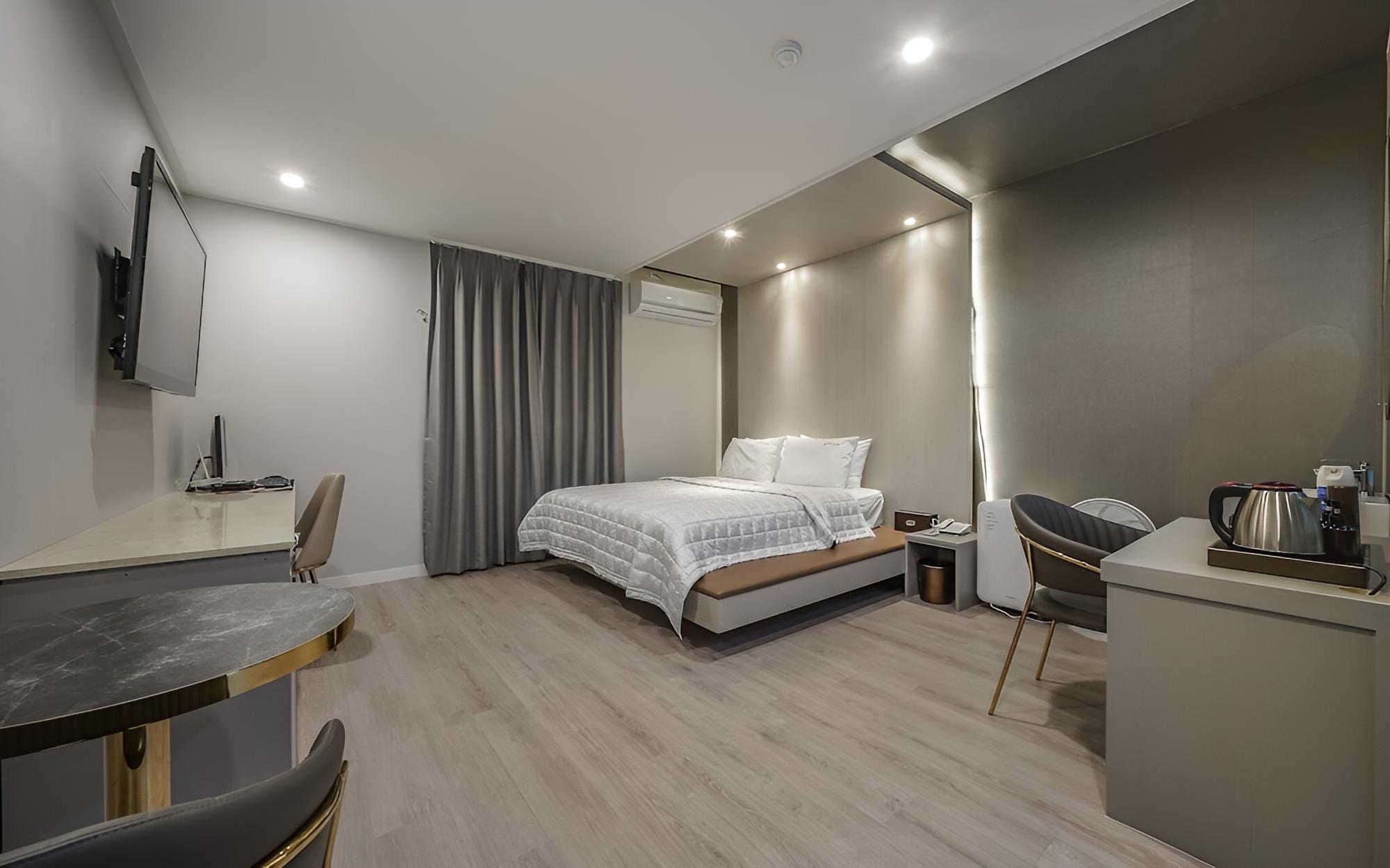 Room (Deal deluxe (free Netflix breakfast 1) - Photo 9