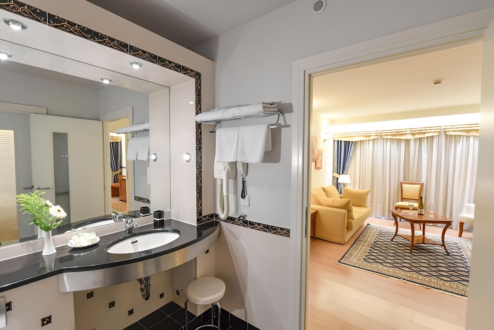Executive Suite photo 3