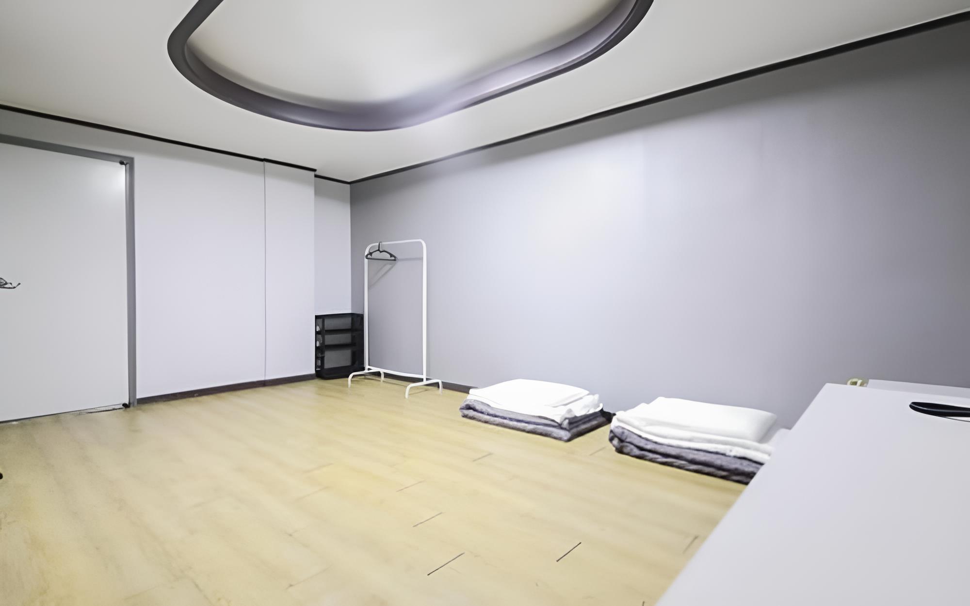 Room (Standard)