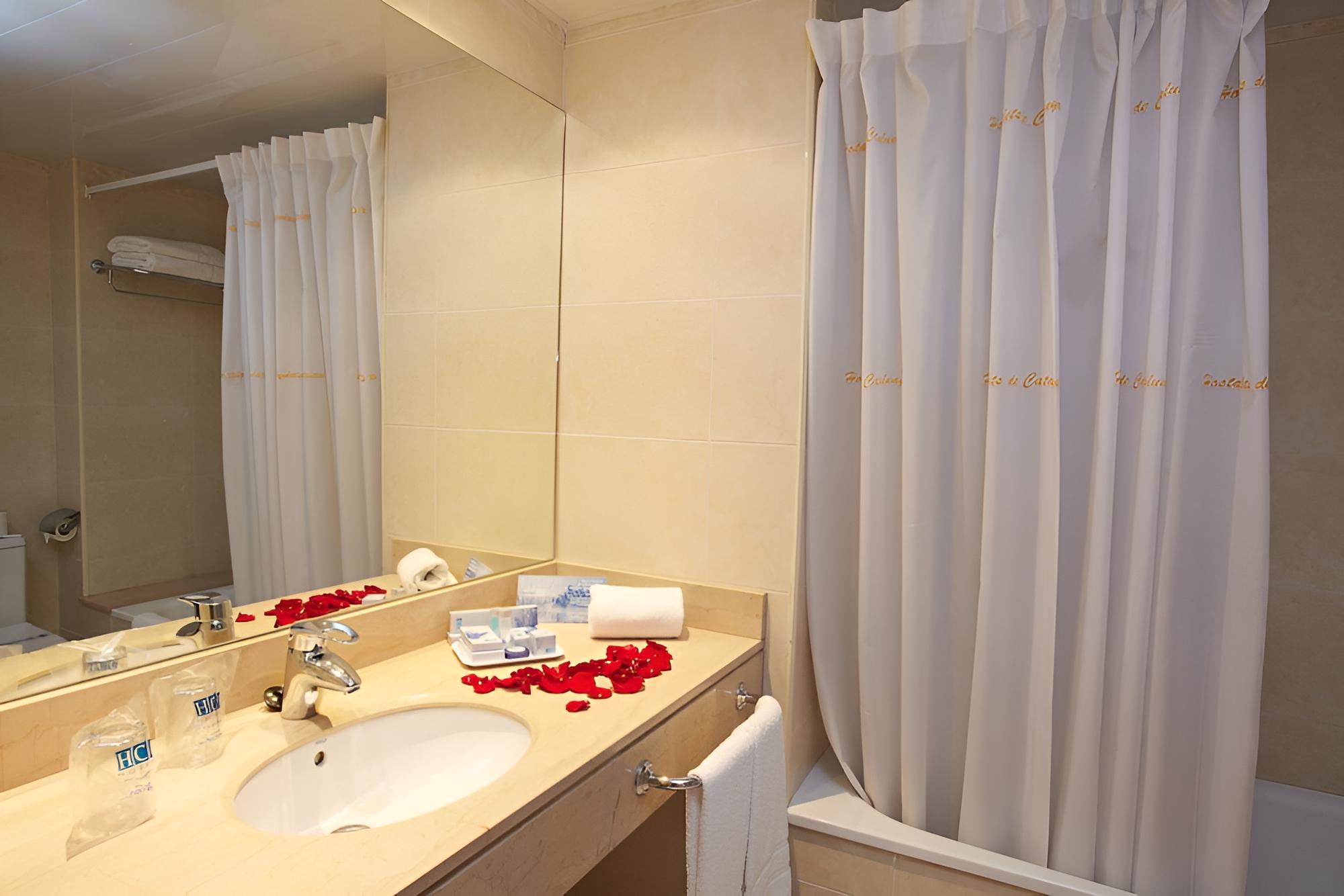 Double or Twin Room photo 2