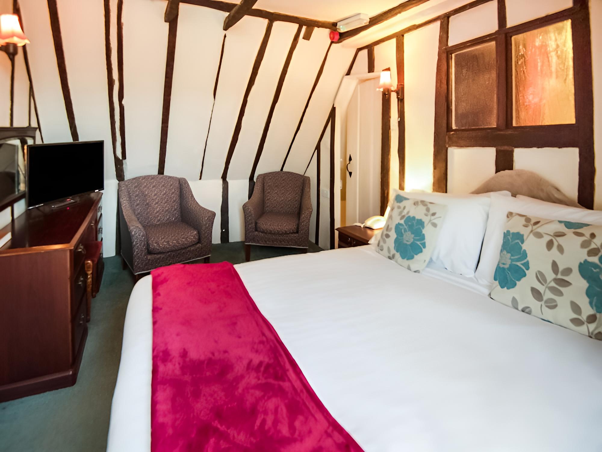 Deluxe Room, Multiple Beds (Family of 5)