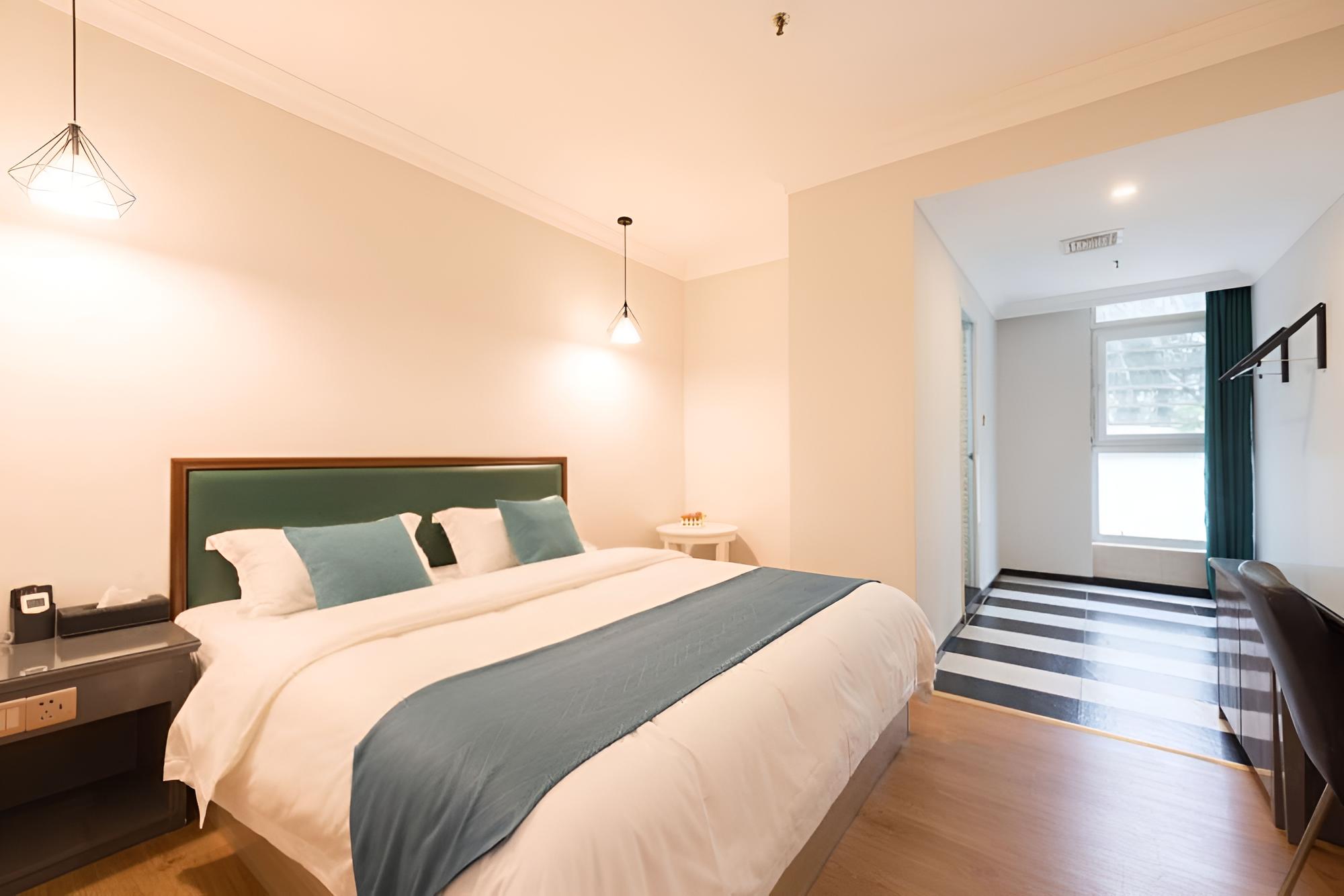 Business Single Room