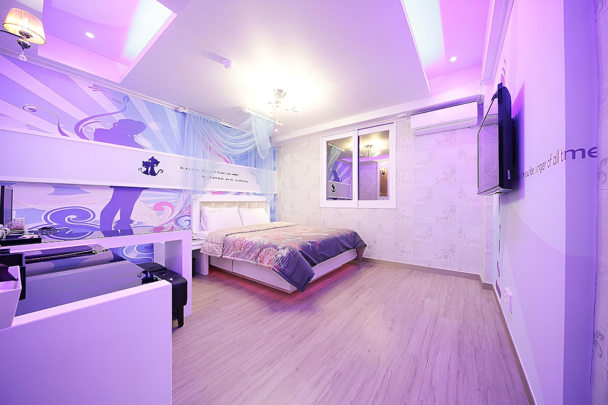 Room (Luxury) photo 1