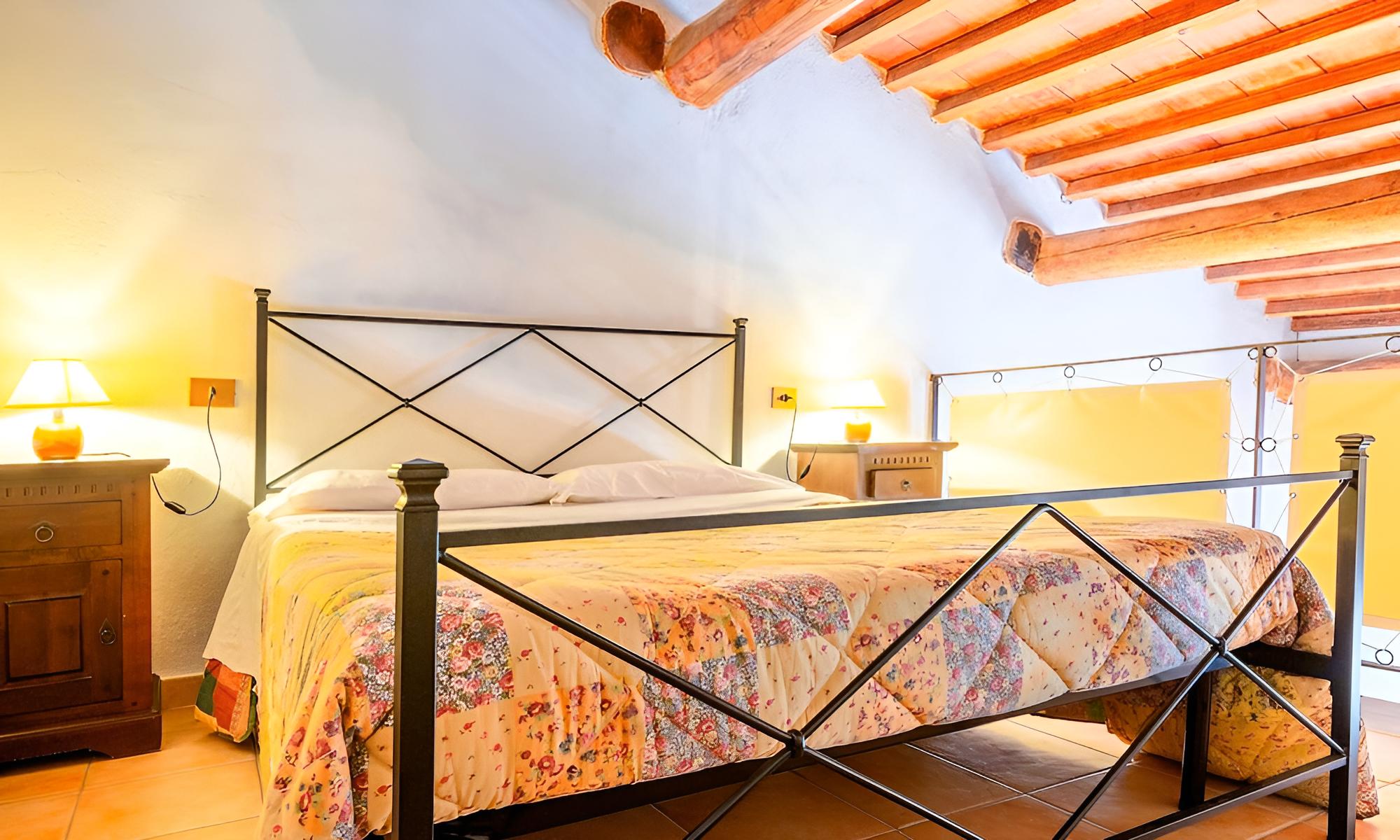 Traditional Apartment, 2 Bedrooms