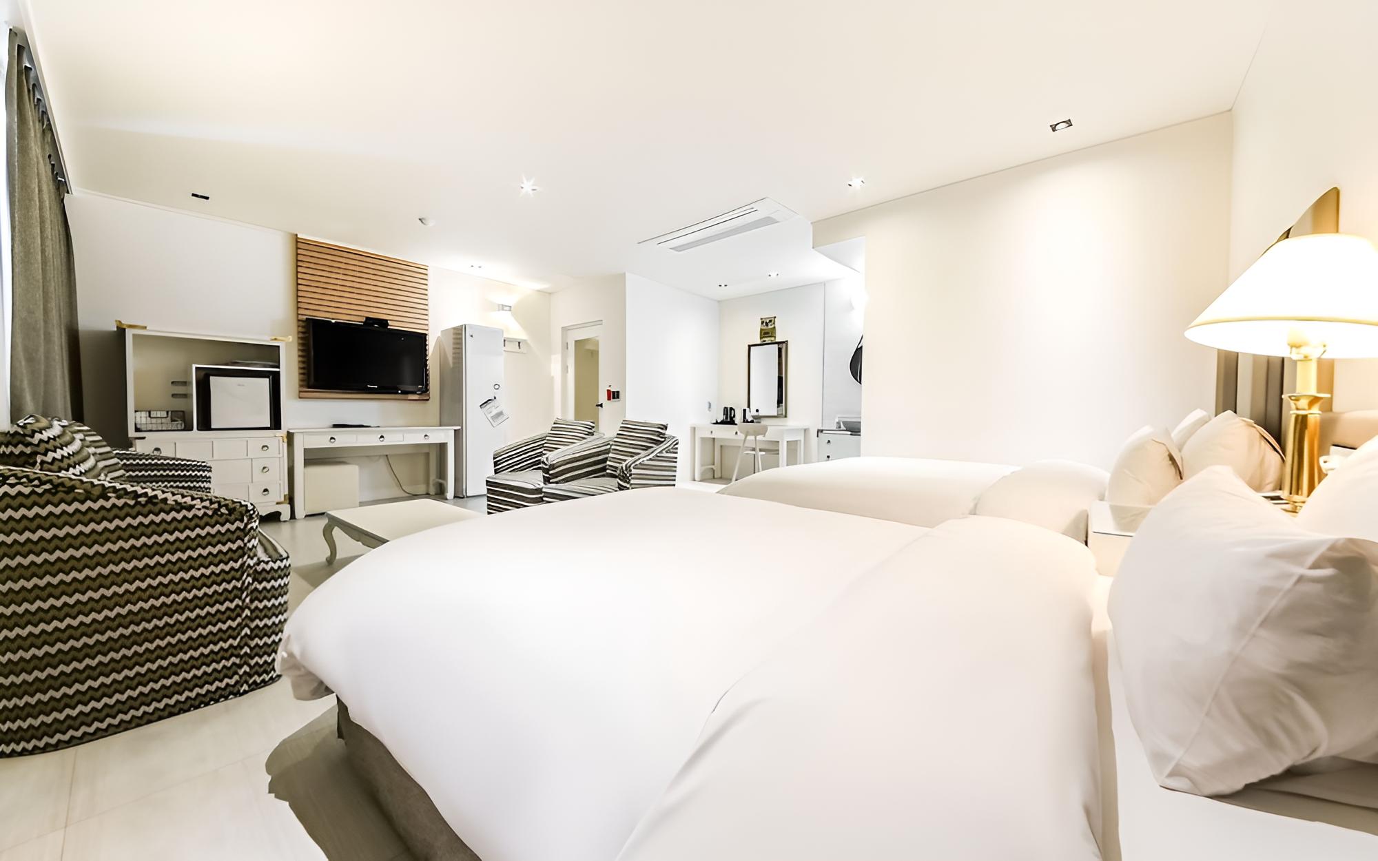 Room (Special room (double + single/styler ) - Photo 13