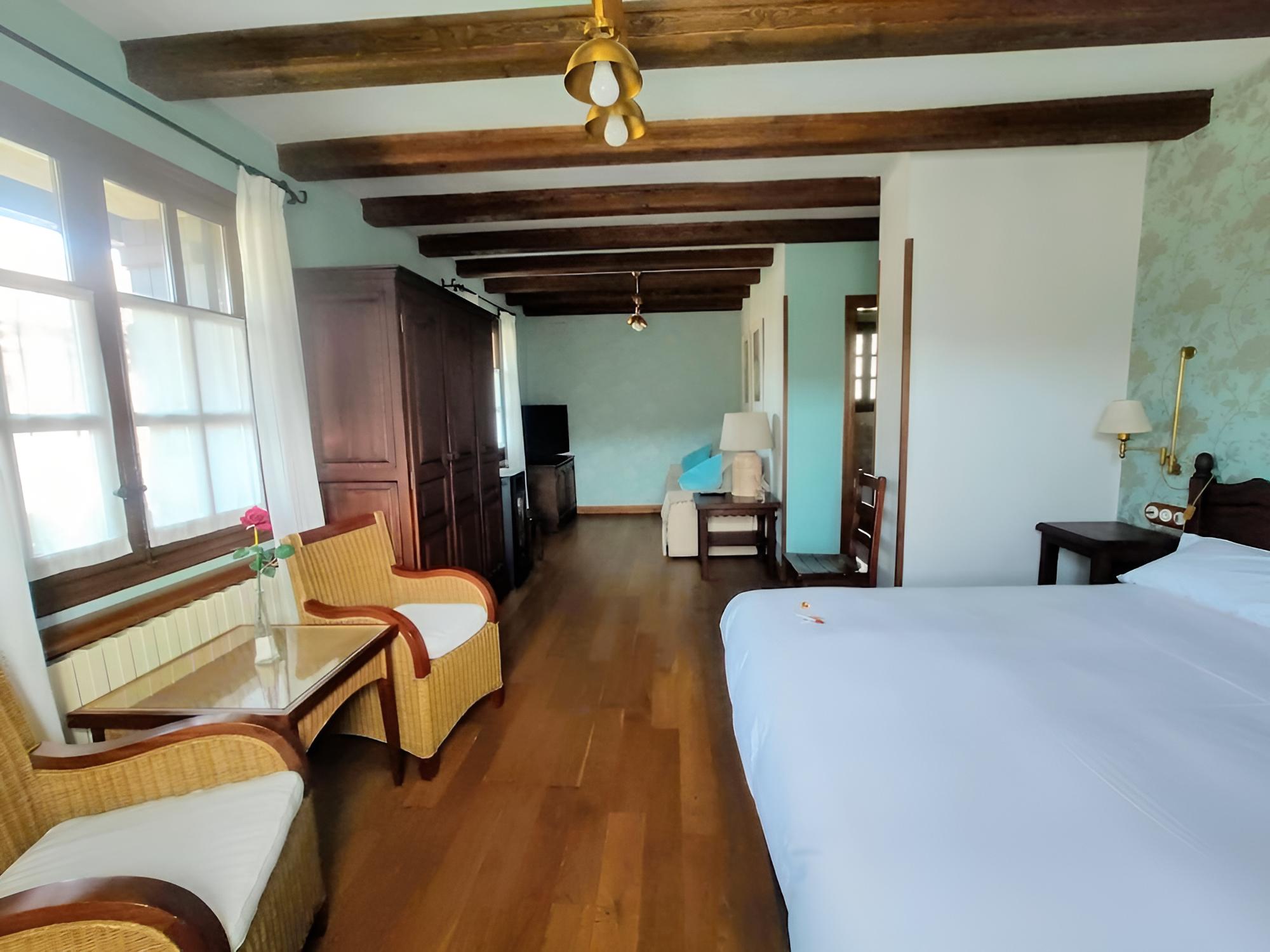 Suite photo 1
