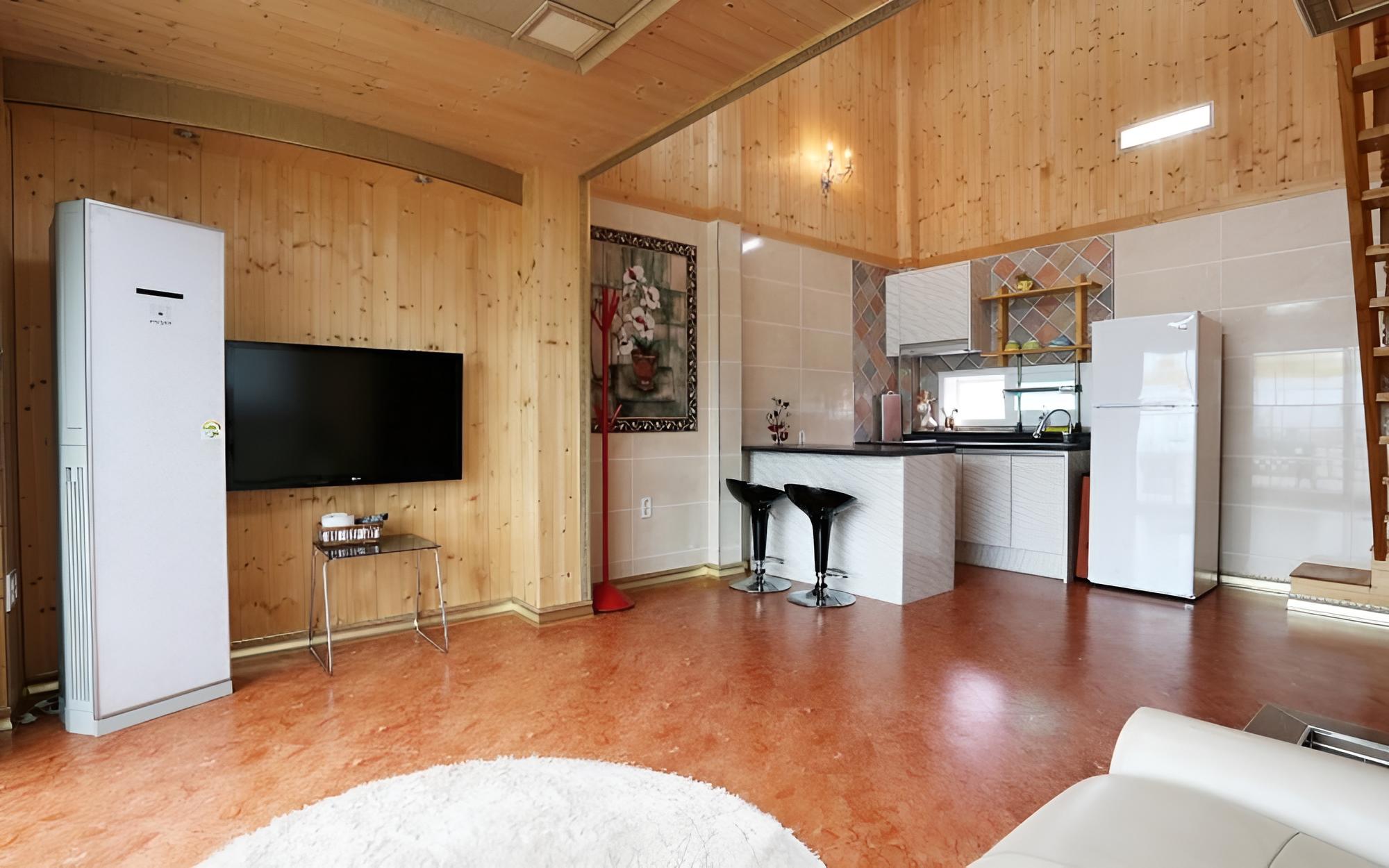Room (Dasom (Unshared House type Duplex typ)