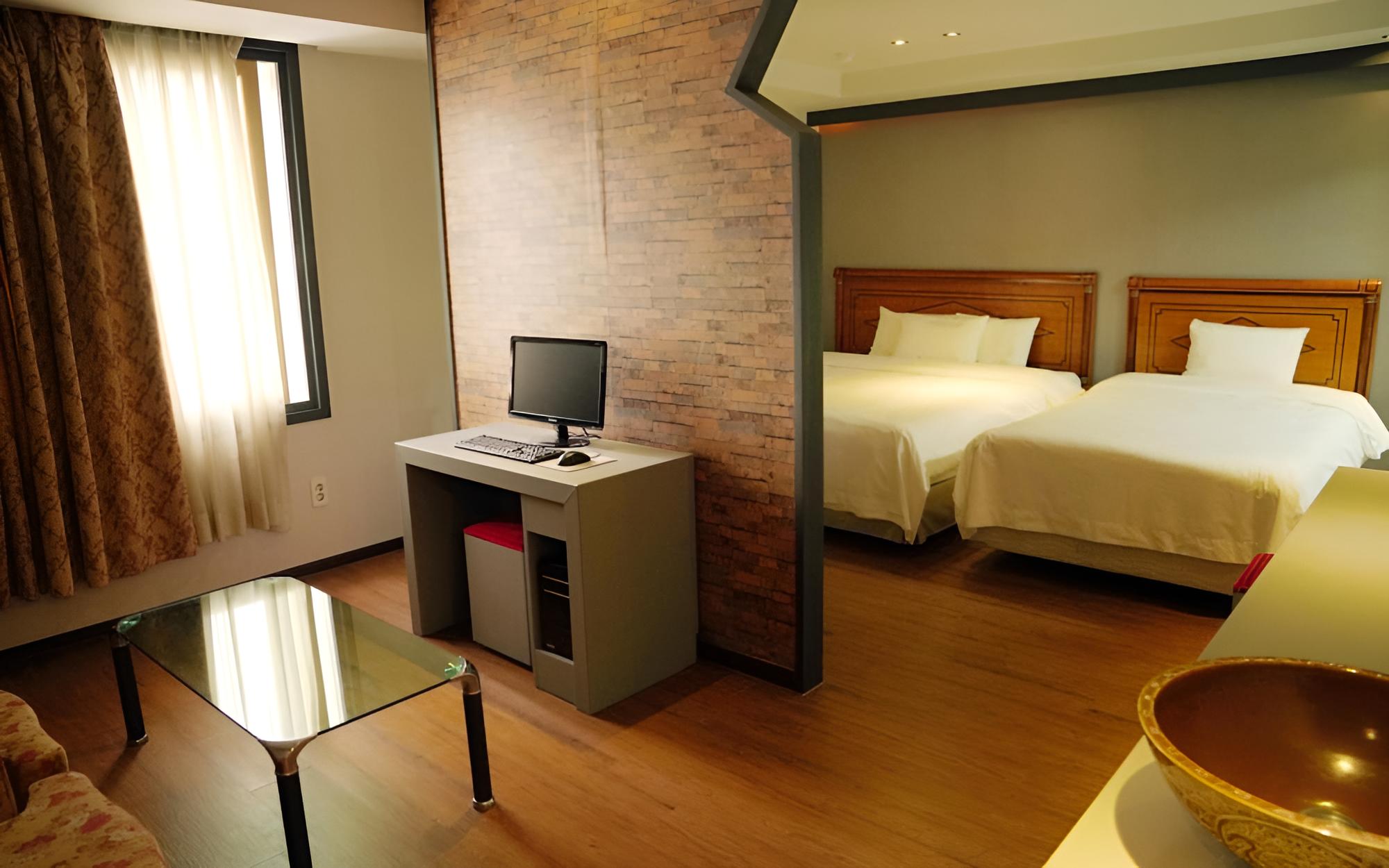 Room (Triple Family) photo 1