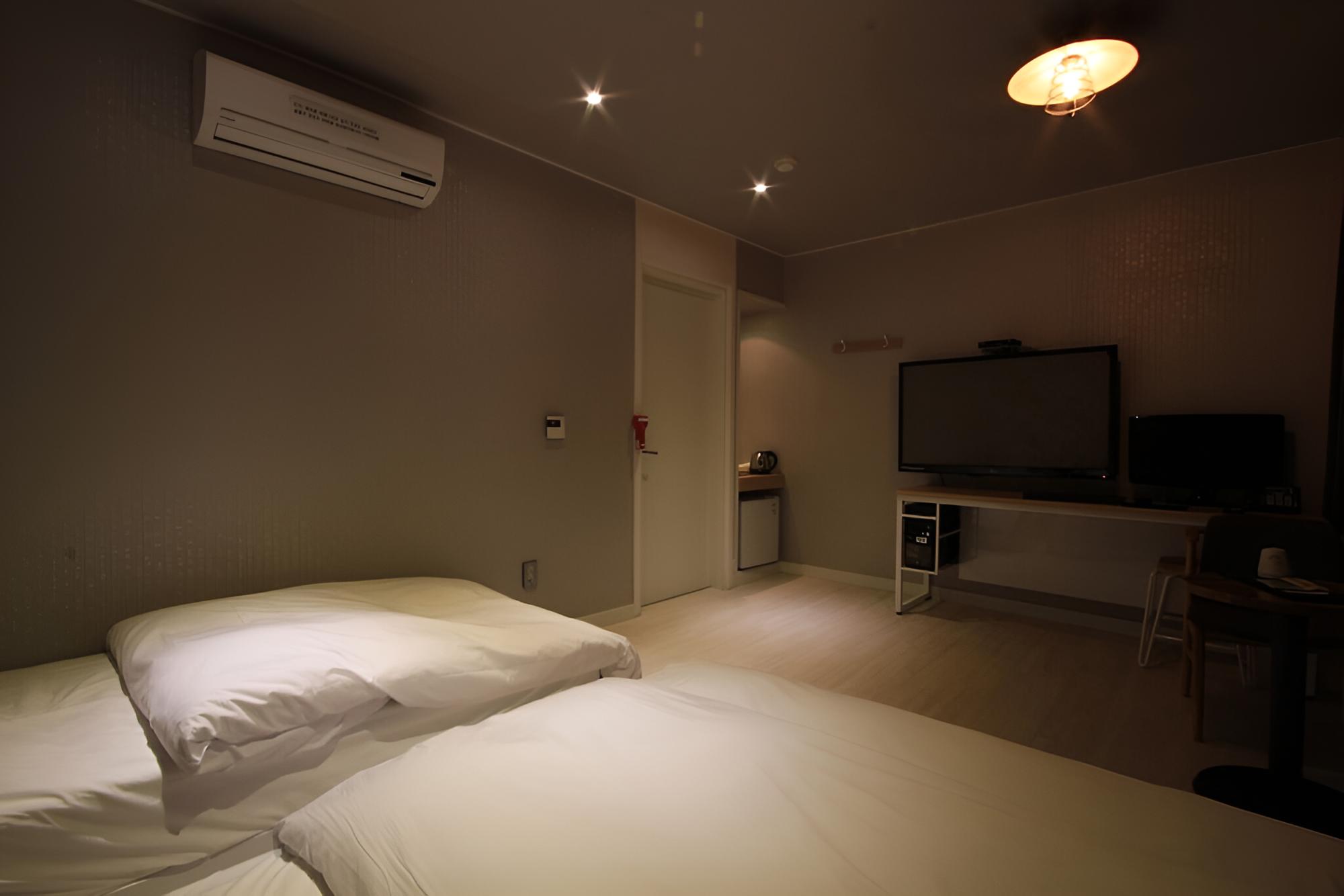 Room (Deluxe twin (air purifier))