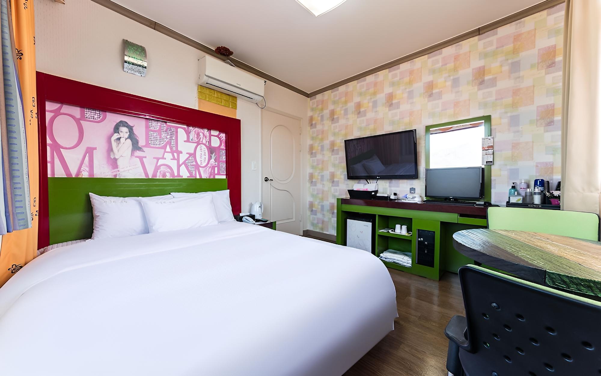 Room (Special Room)