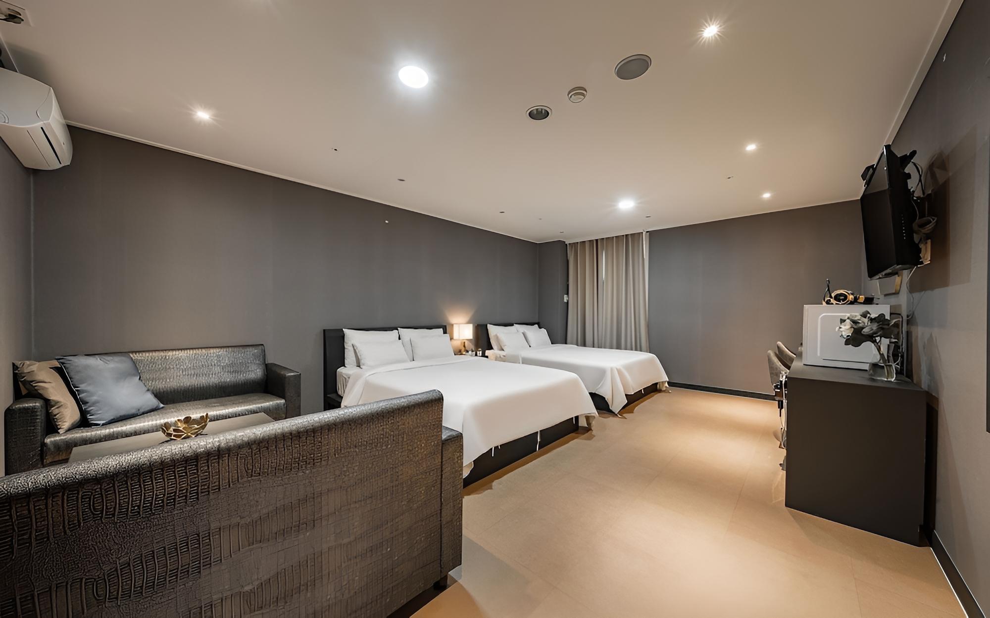 Room (Premium twin room (cancellation not p)