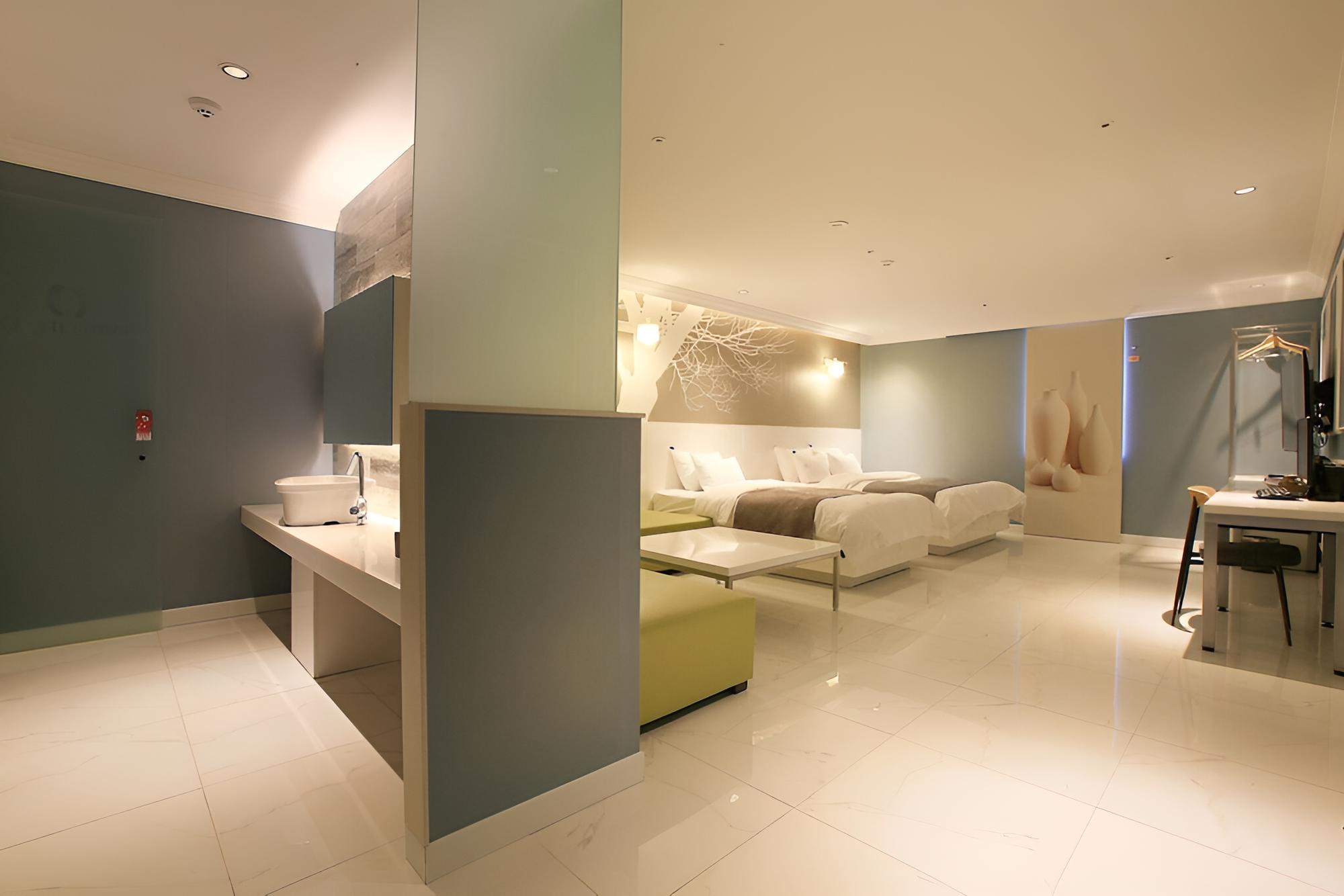 Room (Special Room)