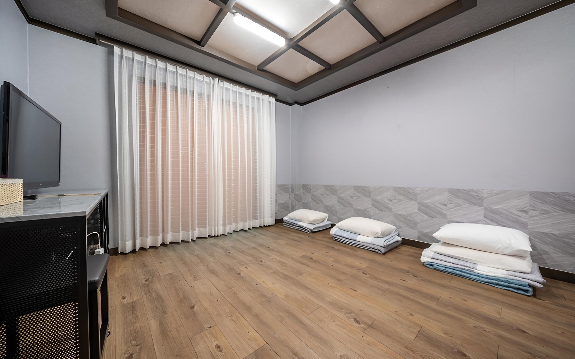 Room (On-dol)
