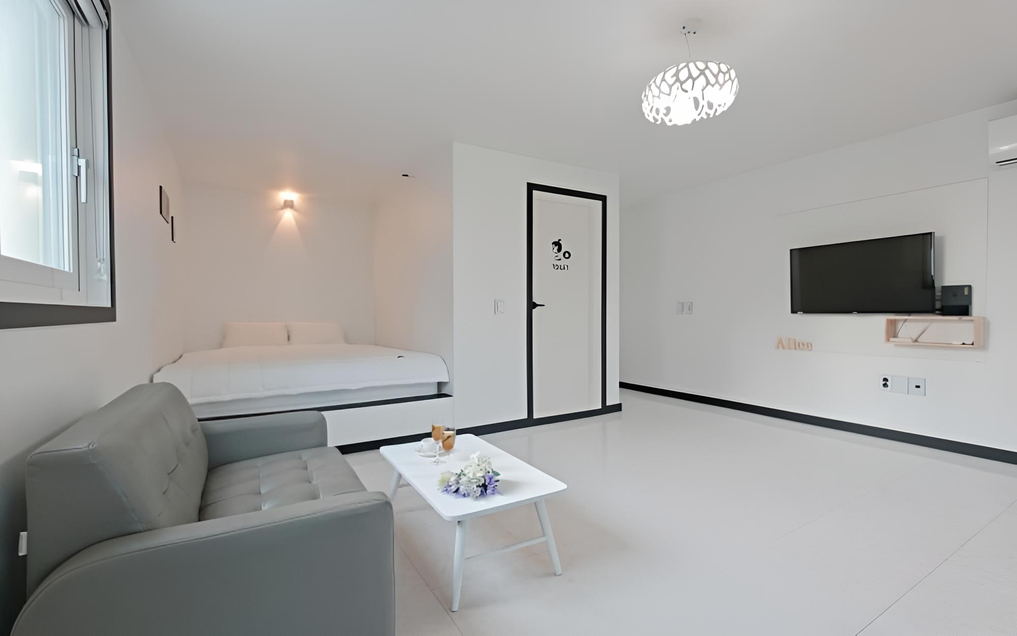 Room (Alice6 (Spa X Foot Bath X)) - Photo 2