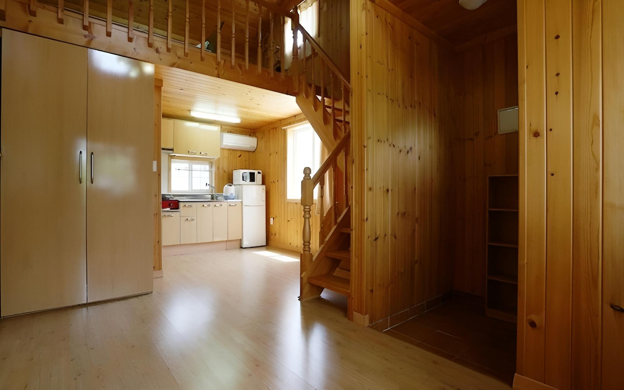 Room (Sky C (Duplex))