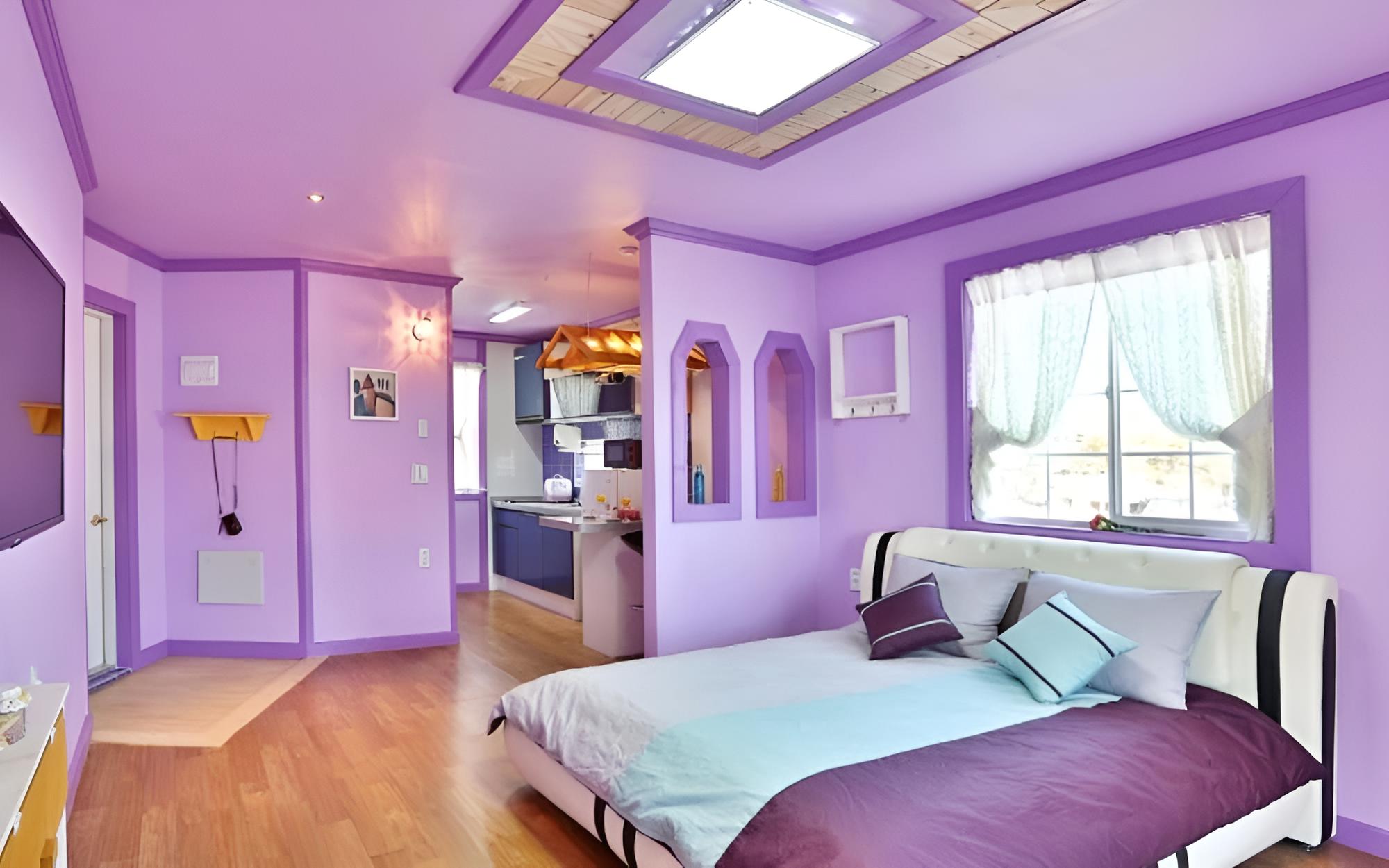 Room (Purple rain)