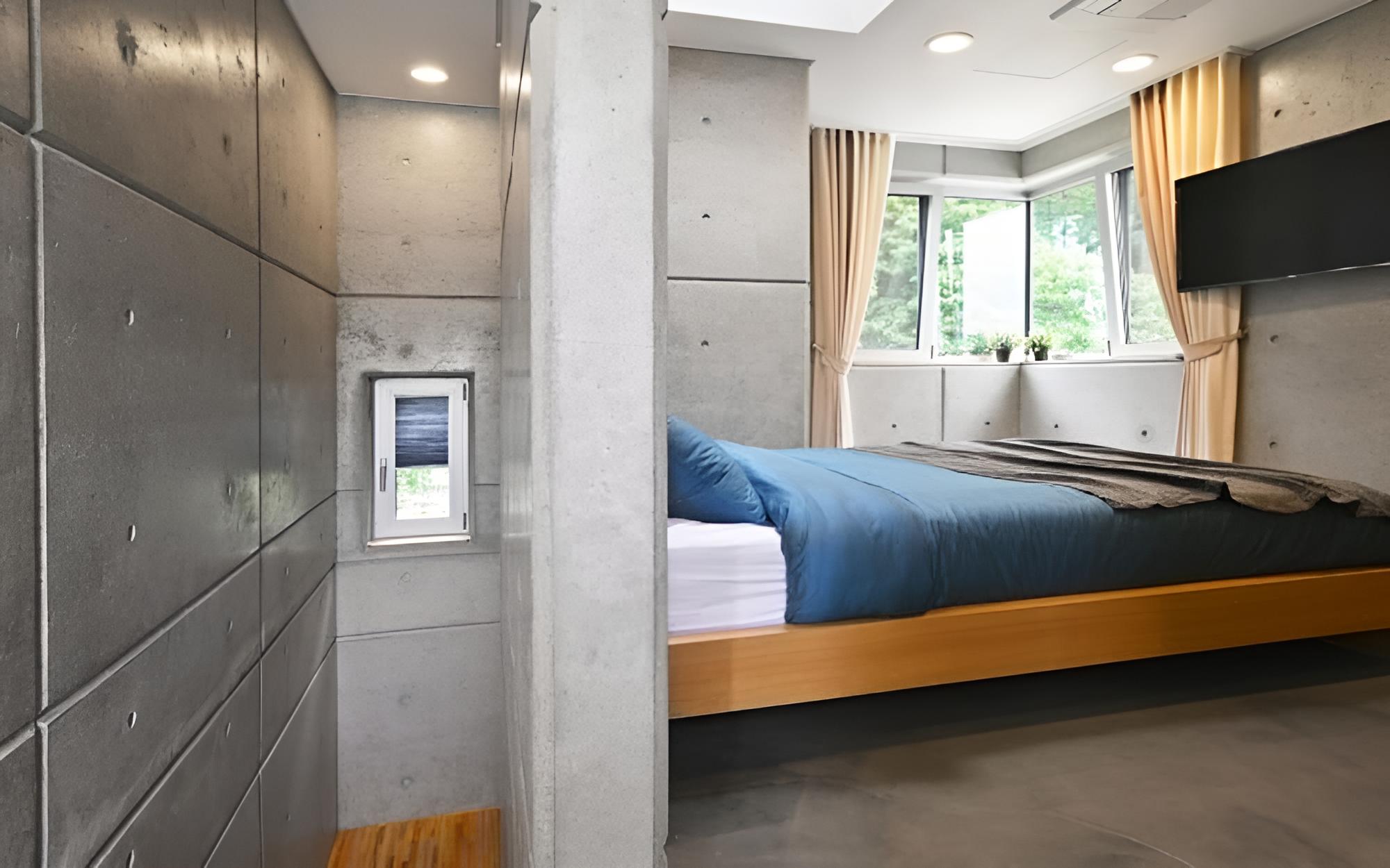 Room (Villa102 (Unshared House) (duplex))