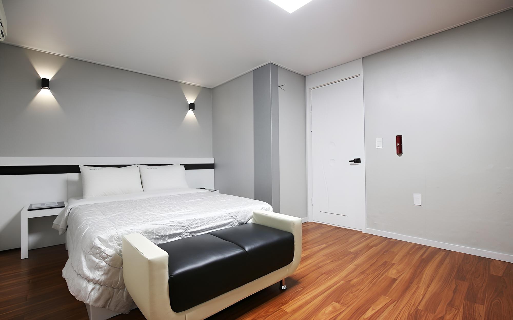 Room (VIP)