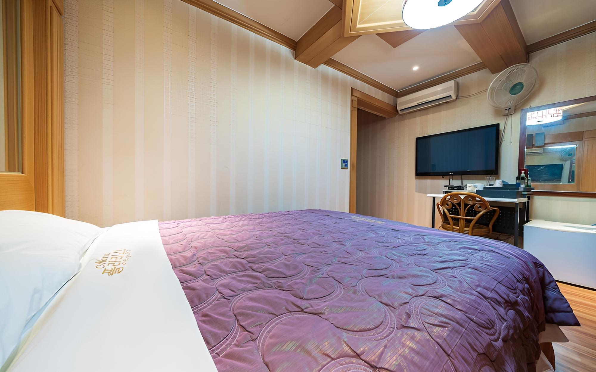 Room (Game-only room B-1PC (32"240Hz gaming)