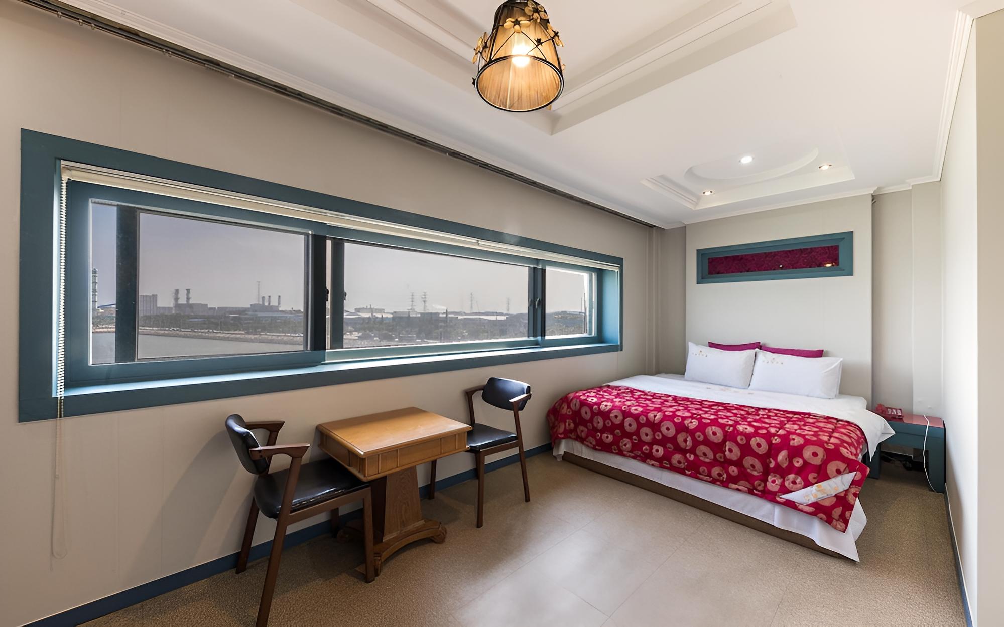 Room (Suite Room - Ocean)