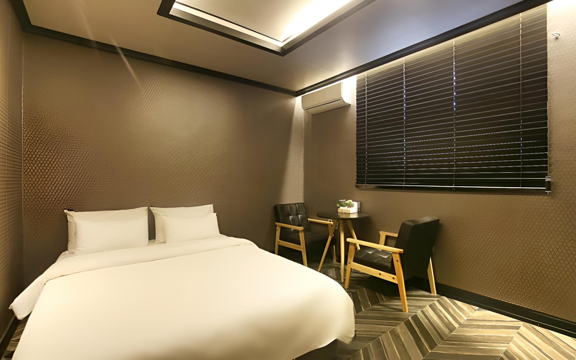 Room (Early check-in (air purifier availabl)