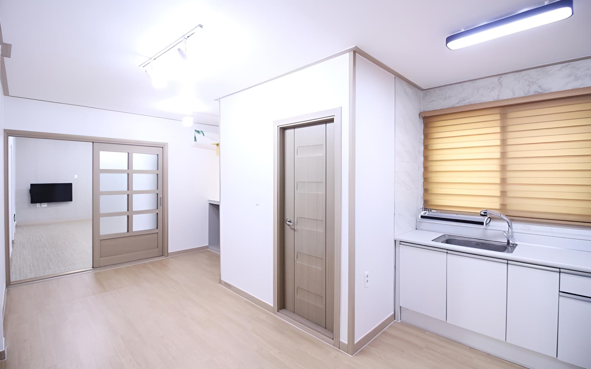 Room (Room 101) - Photo 2