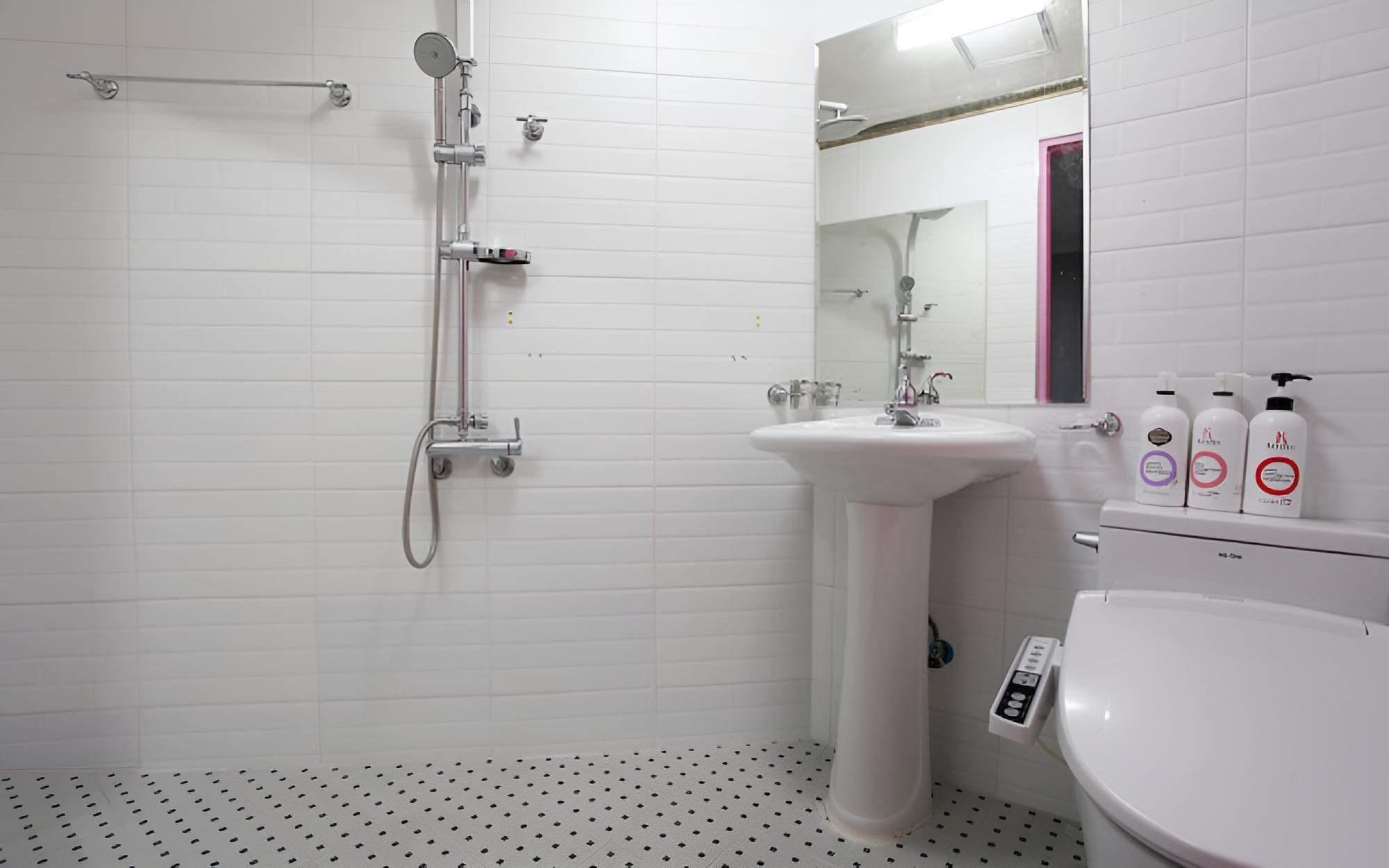 Room (Standard room)