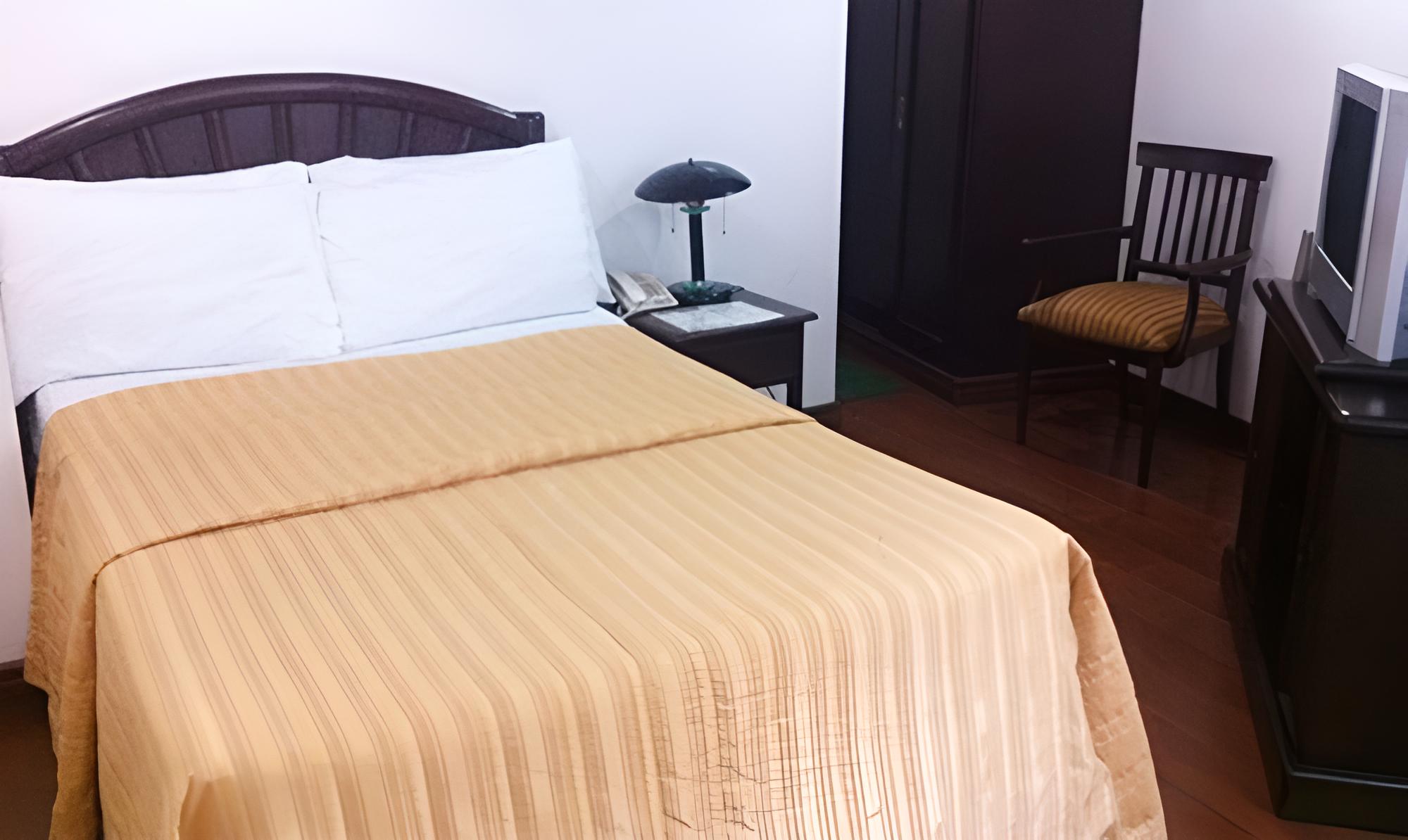 Deluxe Single Room