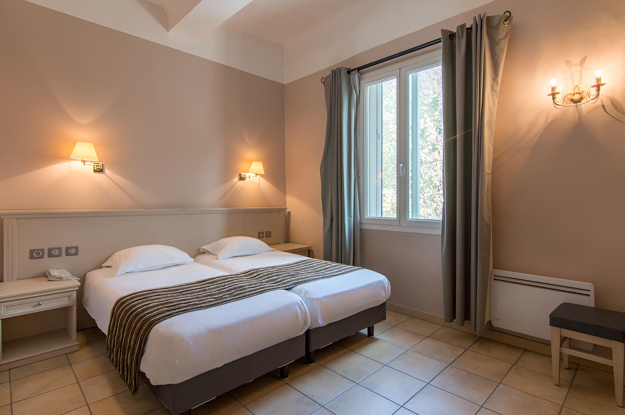 Superior Twin Room photo 3