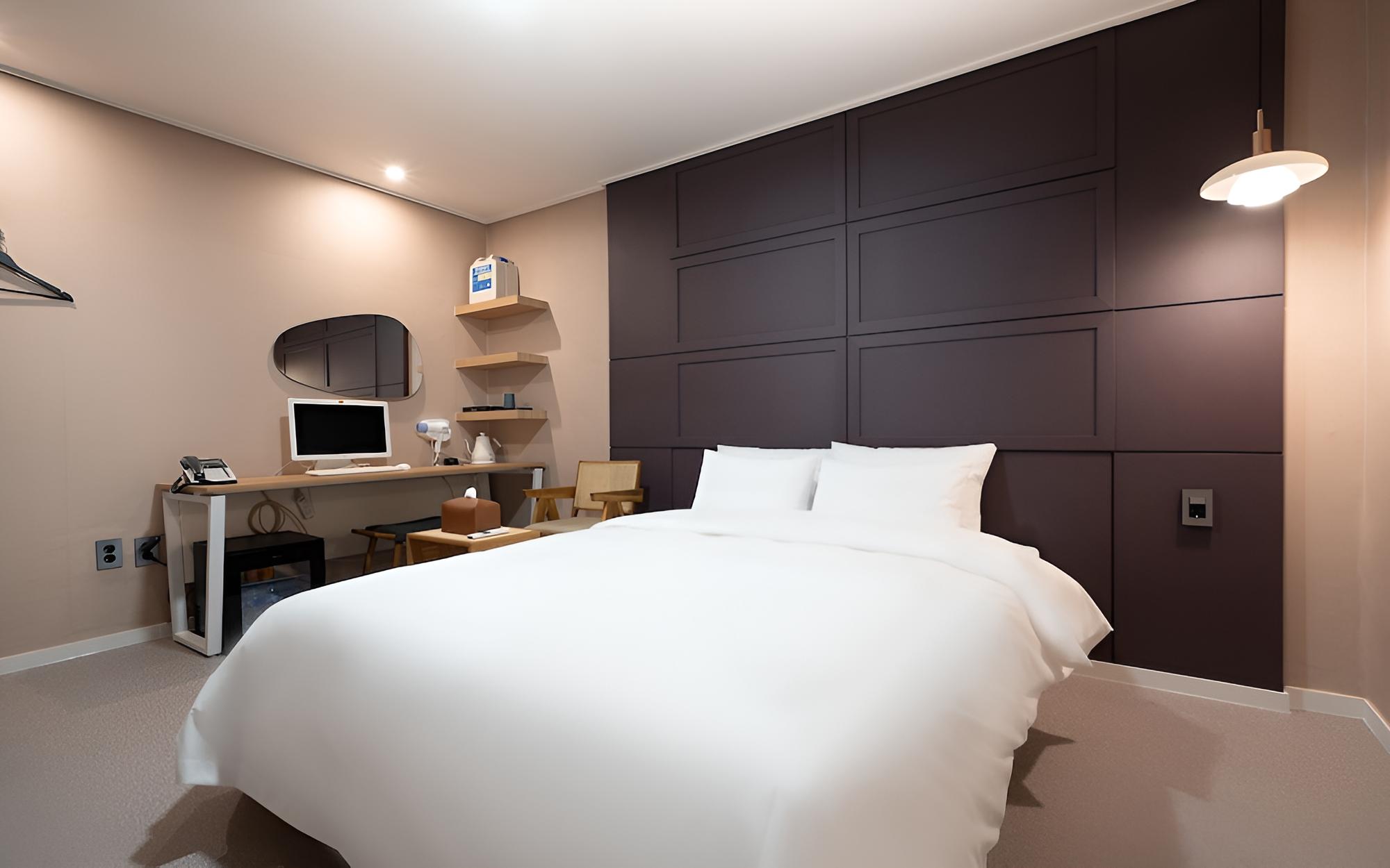 Room (Standard Standard B)