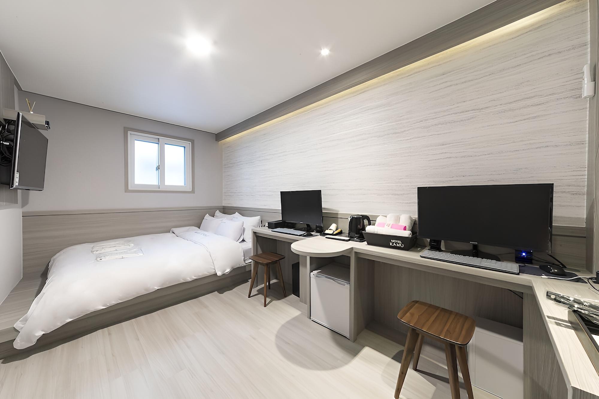 Room (Special Room)